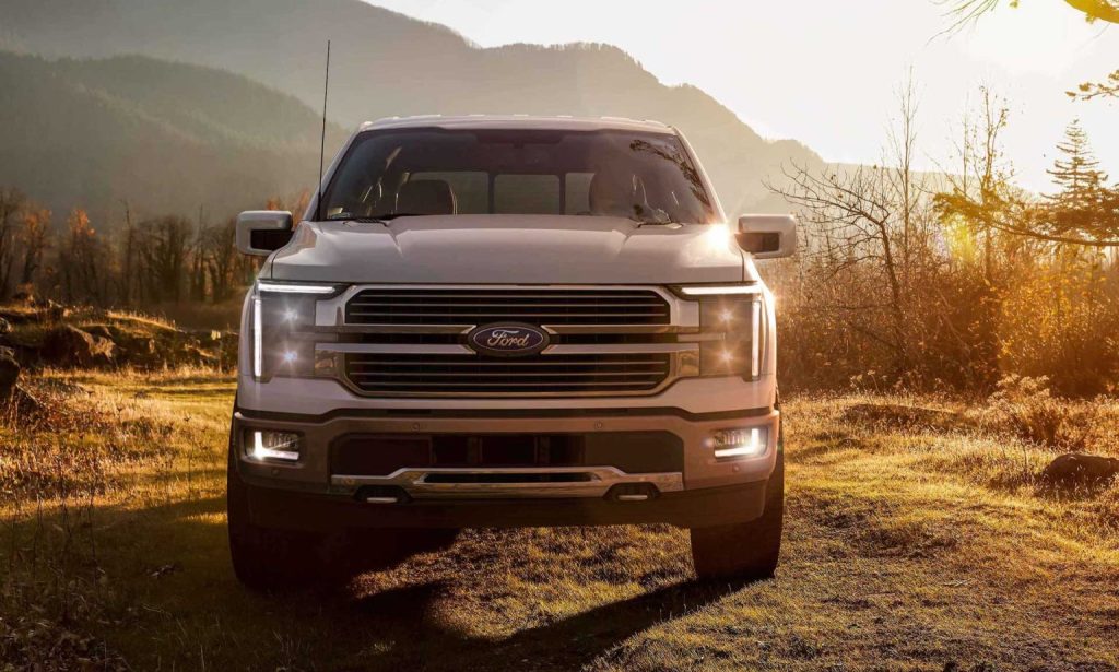 Close-up of the front of a 2024 Ford F-150® King Ranch® pickup