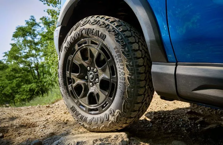 2025 Ford Bronco Sport Sasquatch Tires 768x500 Oem