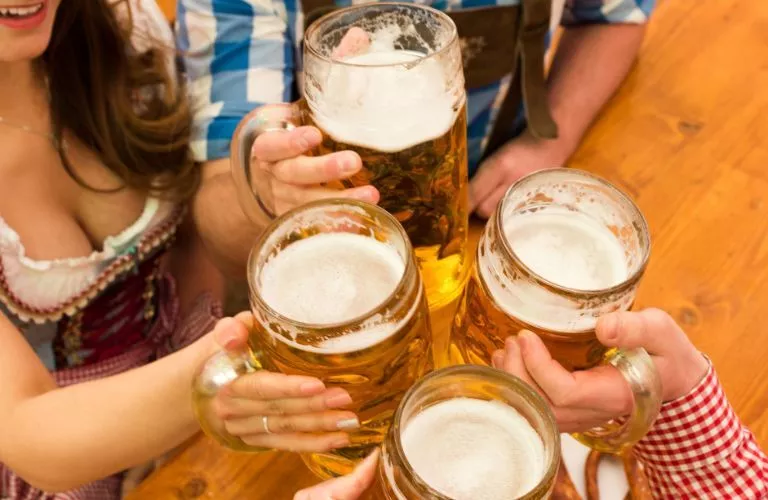 Oktoberfest Beer Toast 768x500 C