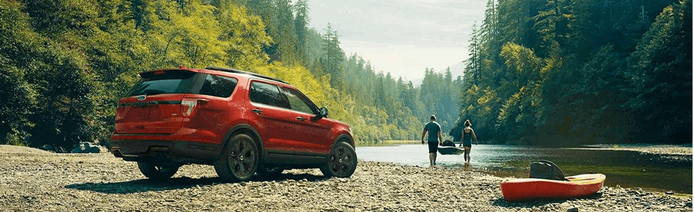 2018 Ford Explorer Rear View, Side of Lake 2018 Ford Explorer Rear View, Side of Lake