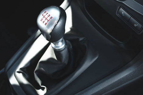 2018 Ford Fiesta LEATHER-WRAPPED SHIFT KNOB WITH METALLIC-TRIM INSERT (AUTOMATIC ONLY) 2018 Ford Fiesta LEATHER-WRAPPED SHIFT KNOB WITH METALLIC-TRIM INSERT (AUTOMATIC ONLY)