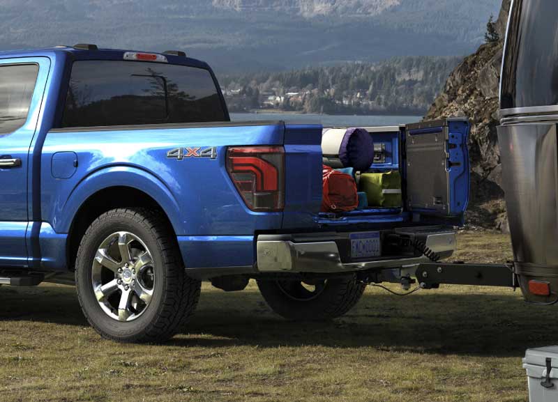 2024 Ford F-150® pickup Pro-Access Tailgate open