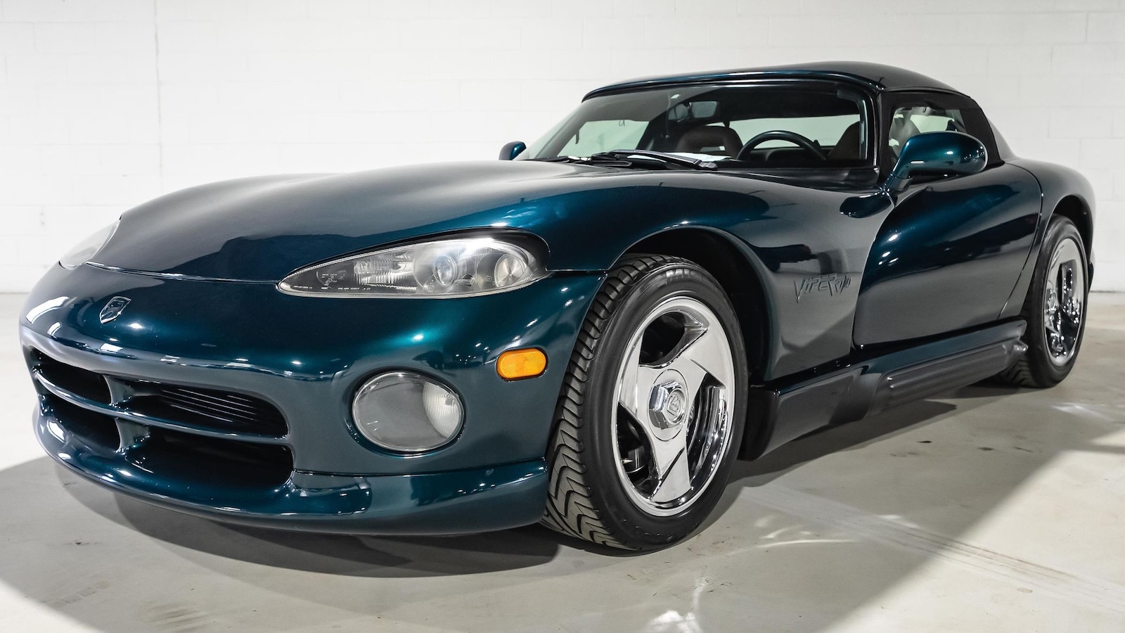 1995 Viper