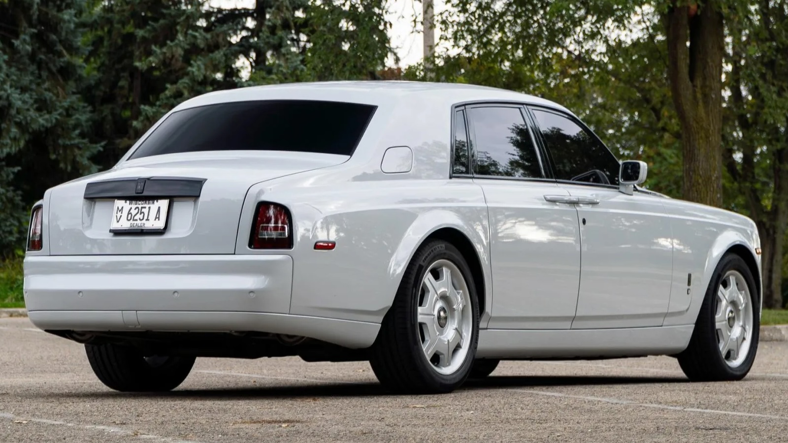 2004 Rolls Royce Phantom Sedan Dsc00542 17127 Scaled Copy