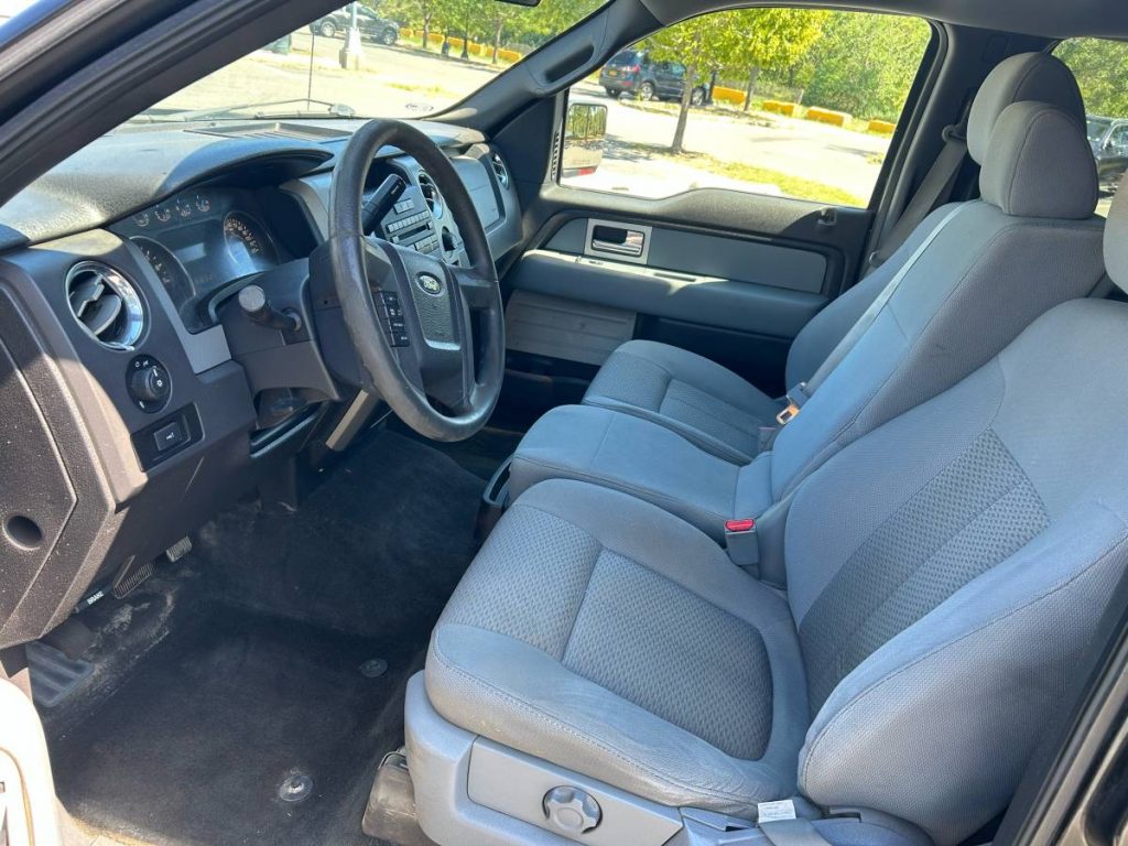 2013 Ford F 150 Seats