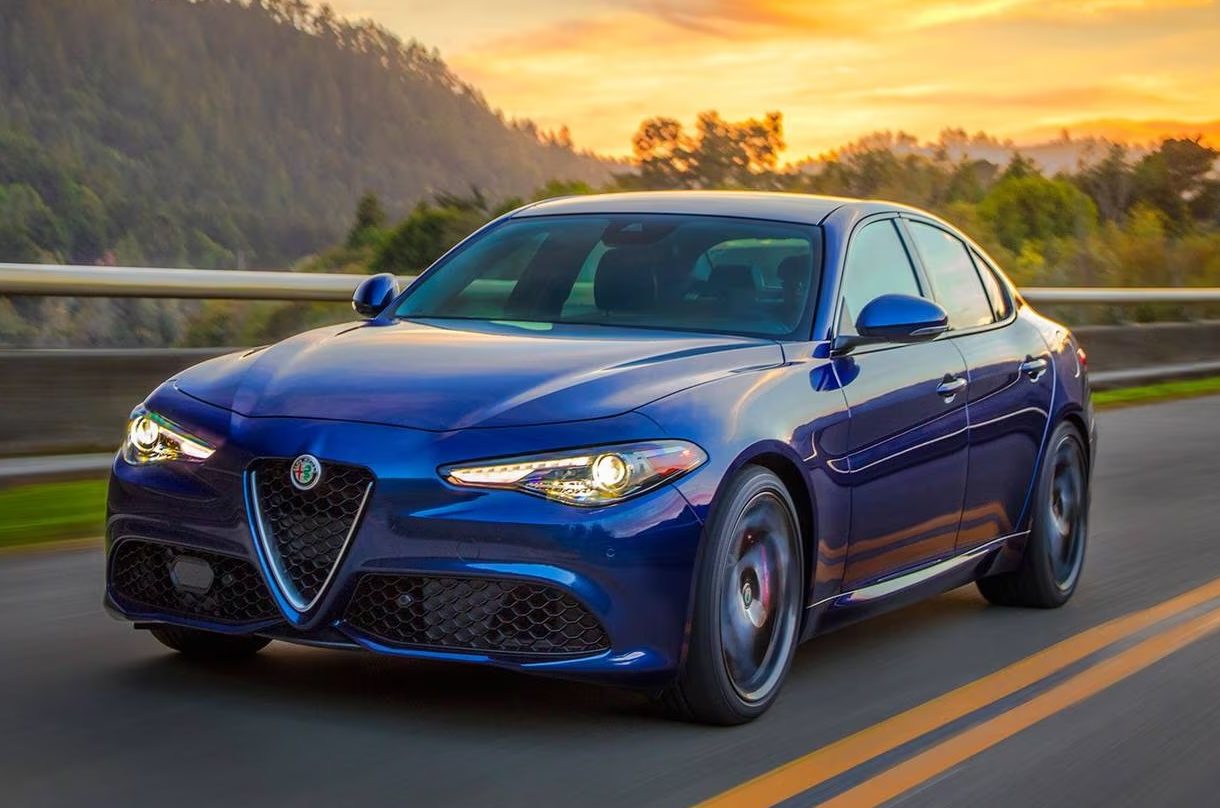 2017 Alfa Romeo Giulia Sedan Ti Copy
