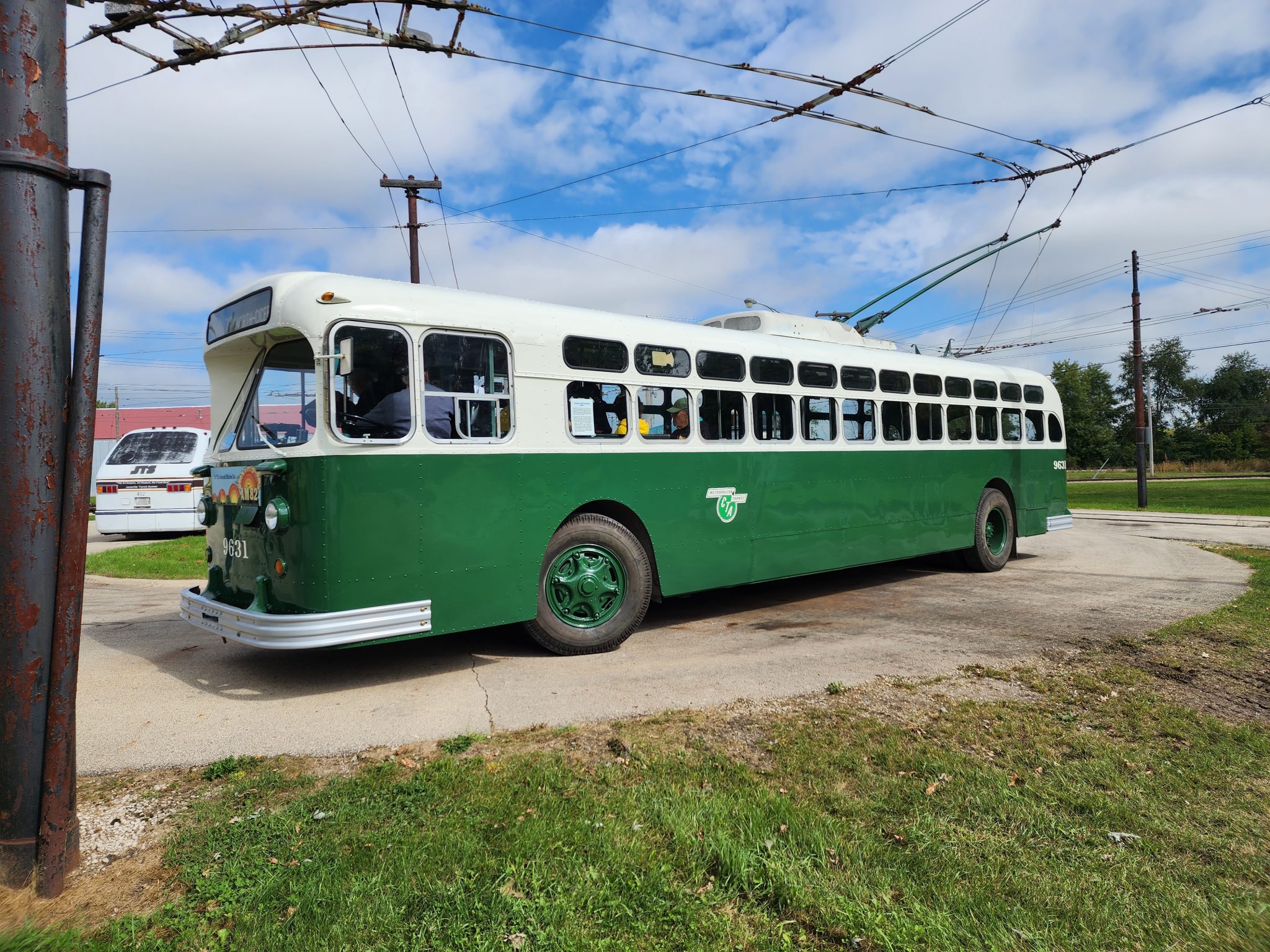 Cta Bus Tracker 81 66 - zrhbt8v