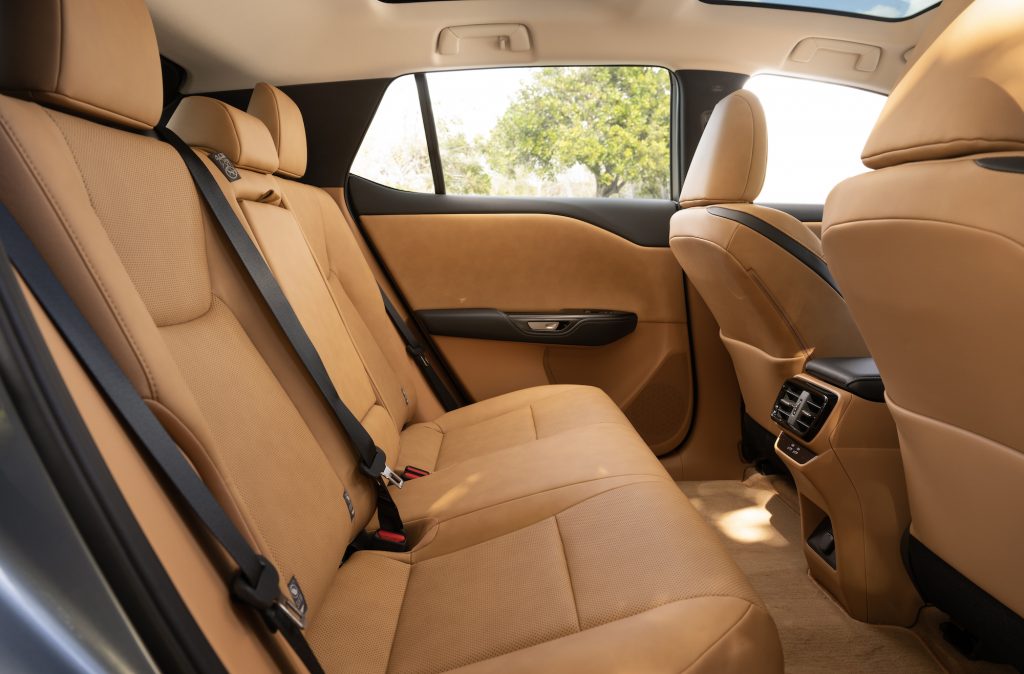 2023 Lexus Rz 450e Premium Palomino 002