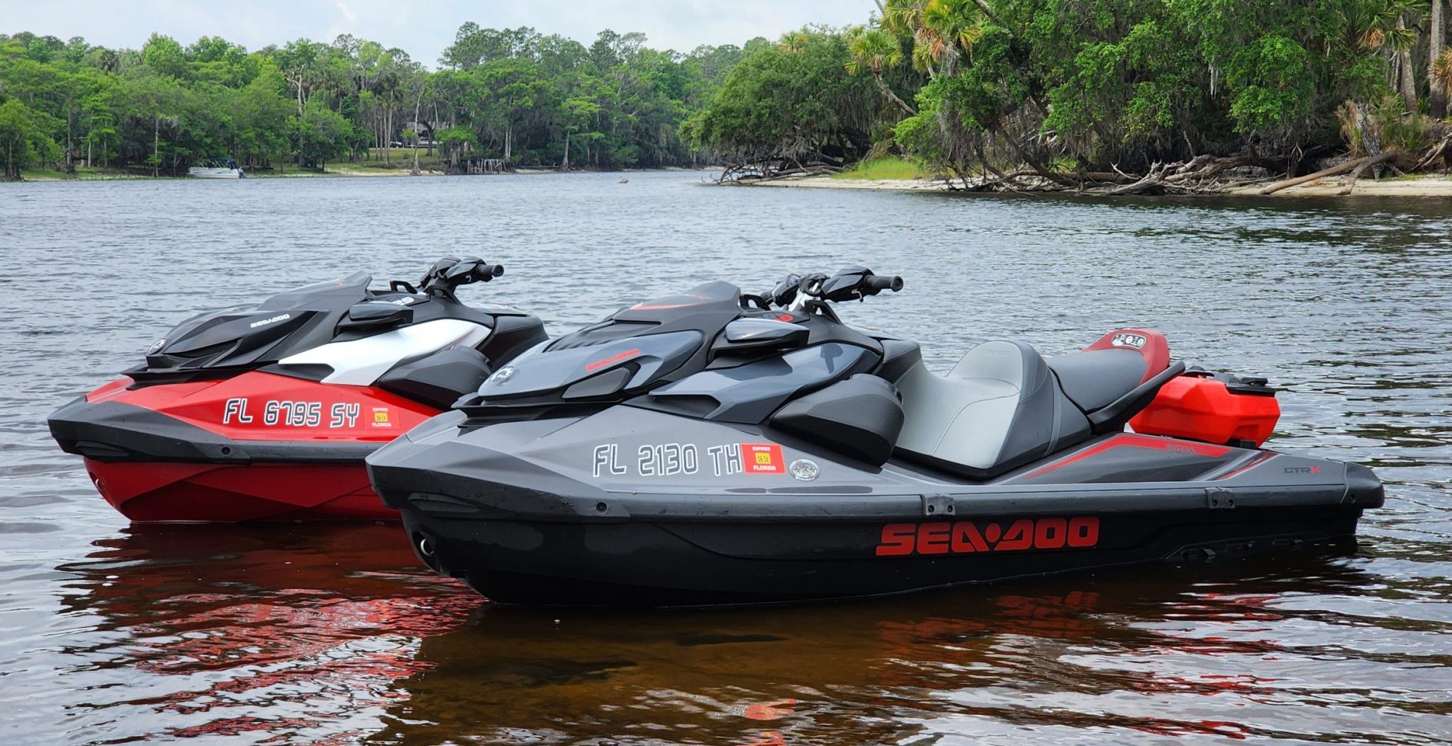 I Rode A 325 Horsepower Sea-Doo Through Alligator-Infested Waters And ...