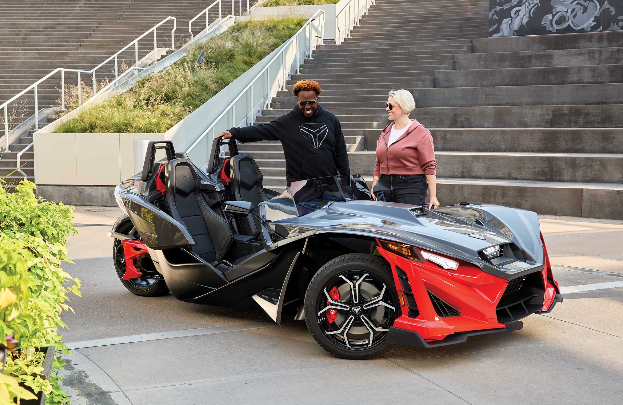 2025 Polaris Slingshot R2
