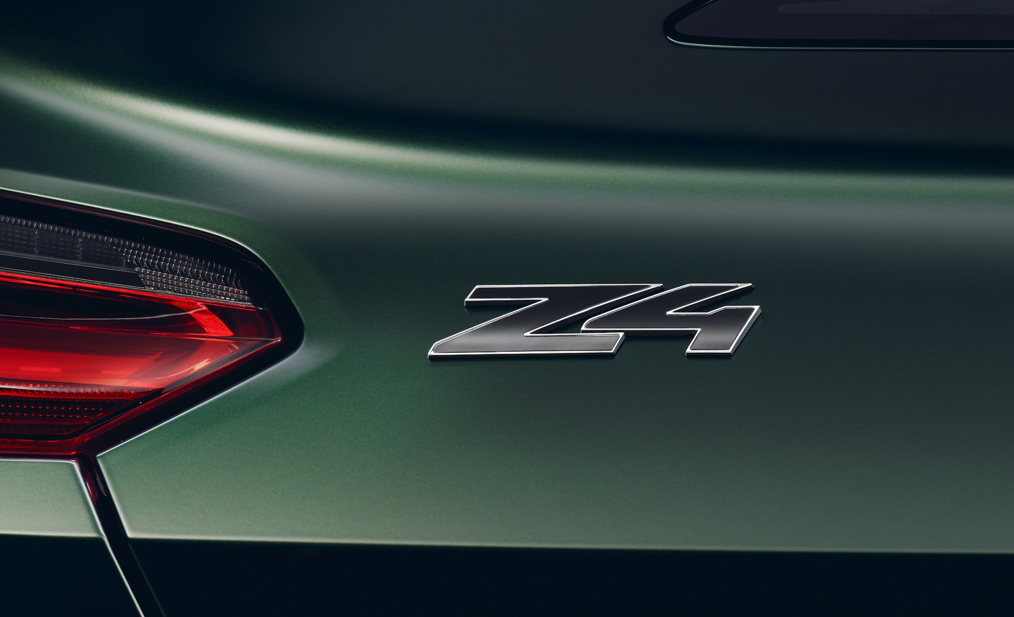 The Manual Transmission BMW Z4 Is As Underrated As The Toyota Supra Is