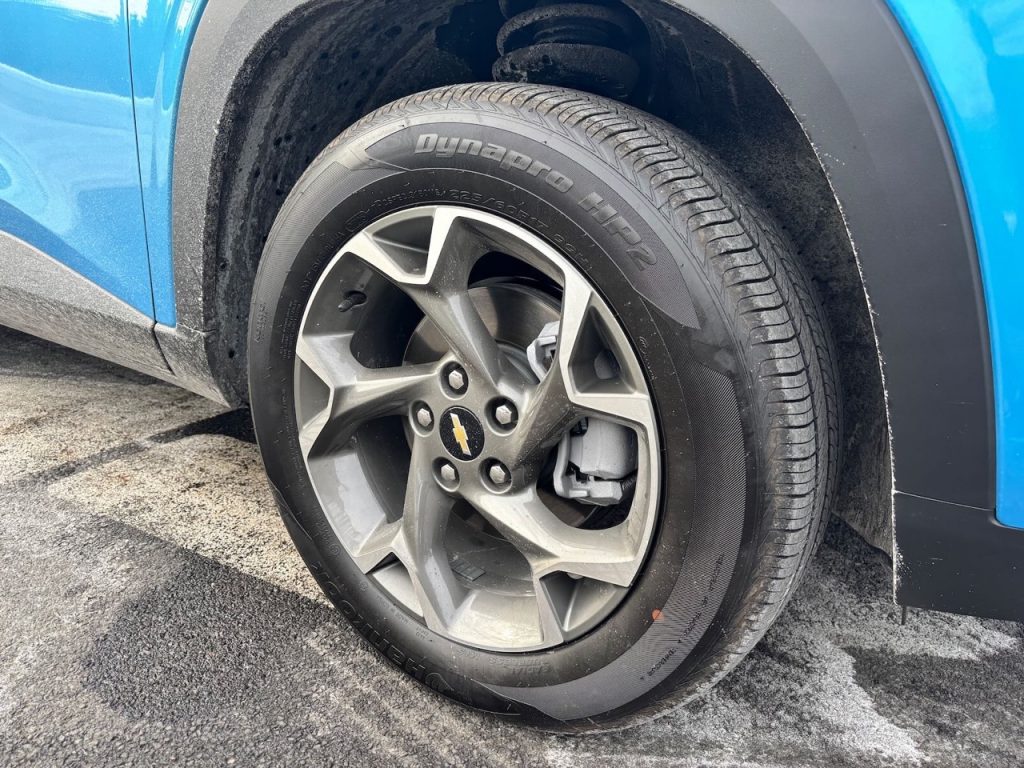 2026 Chevy Trax 10 Large