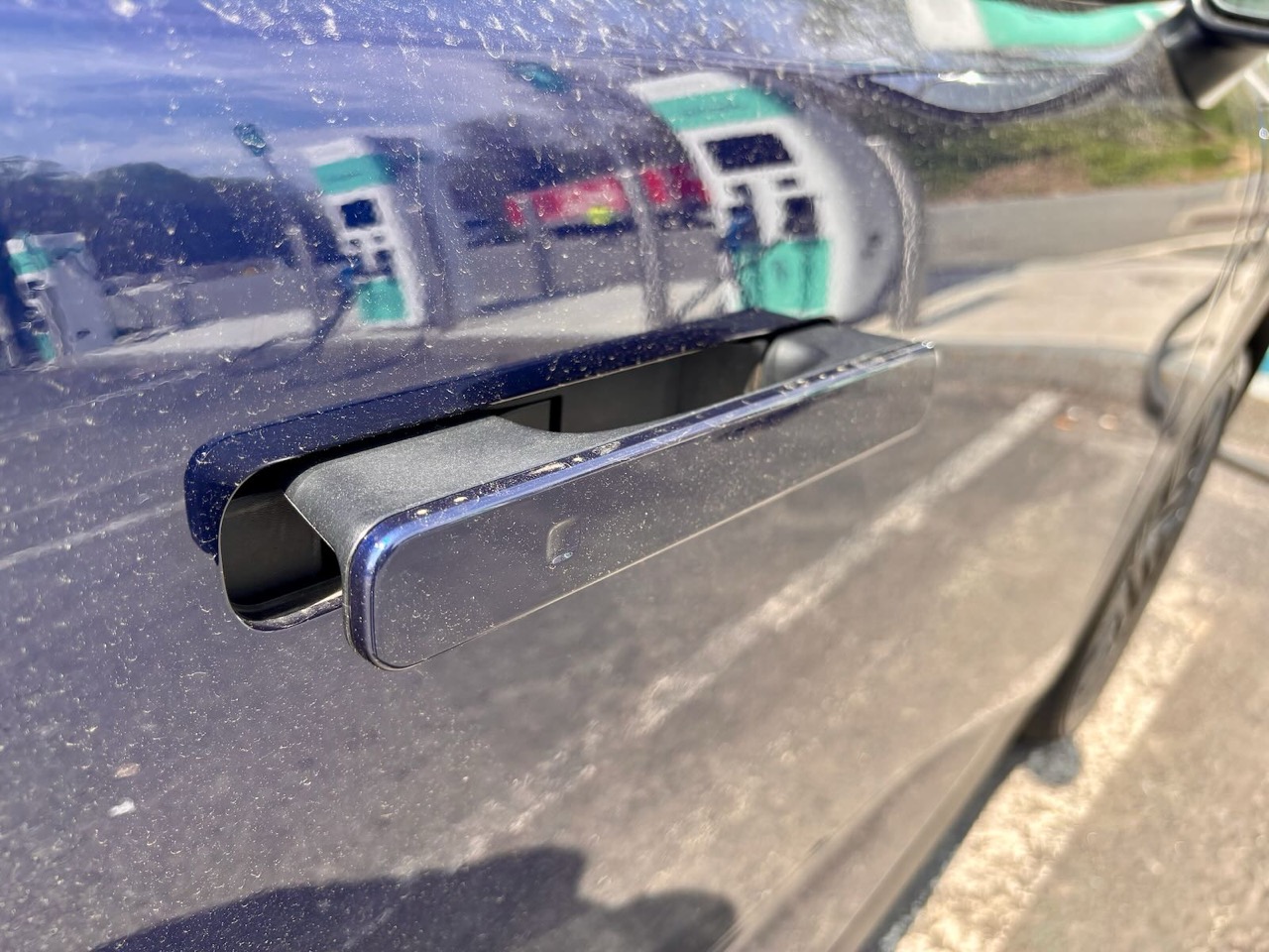 2026 Nissan Door 1 Large