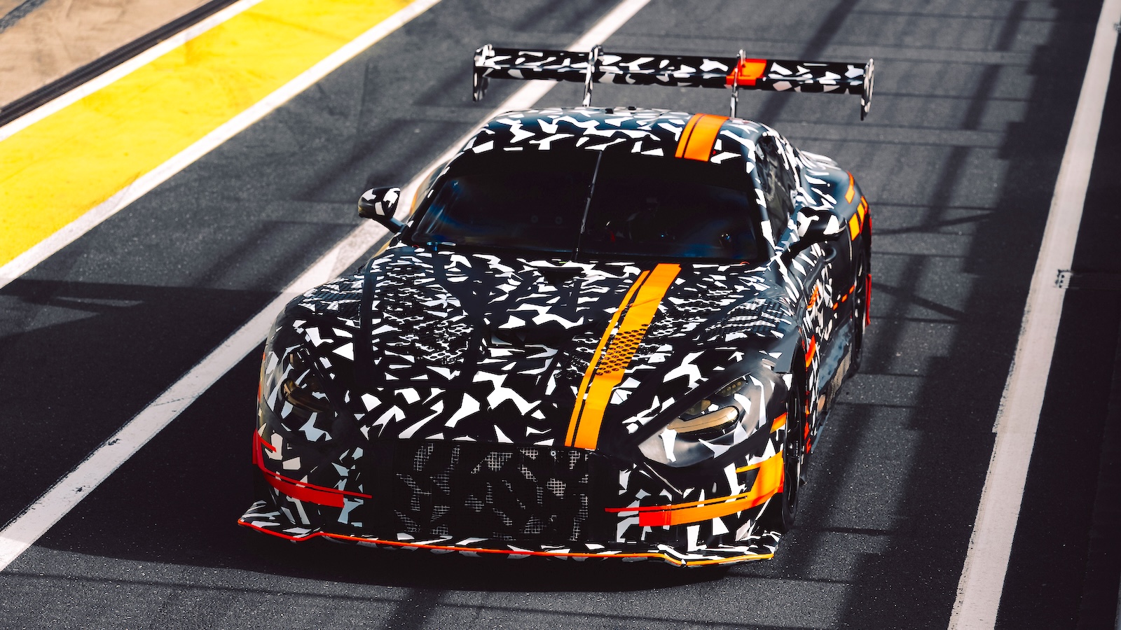 Zwei Extrem Sportler, Eine Basis: Mercedes Amg Kündigt Neuen Gt3 Und Black Series An Two Extreme Sports Cars, One Platform: Mercedes Amg Announces New Gt3 And Black Series