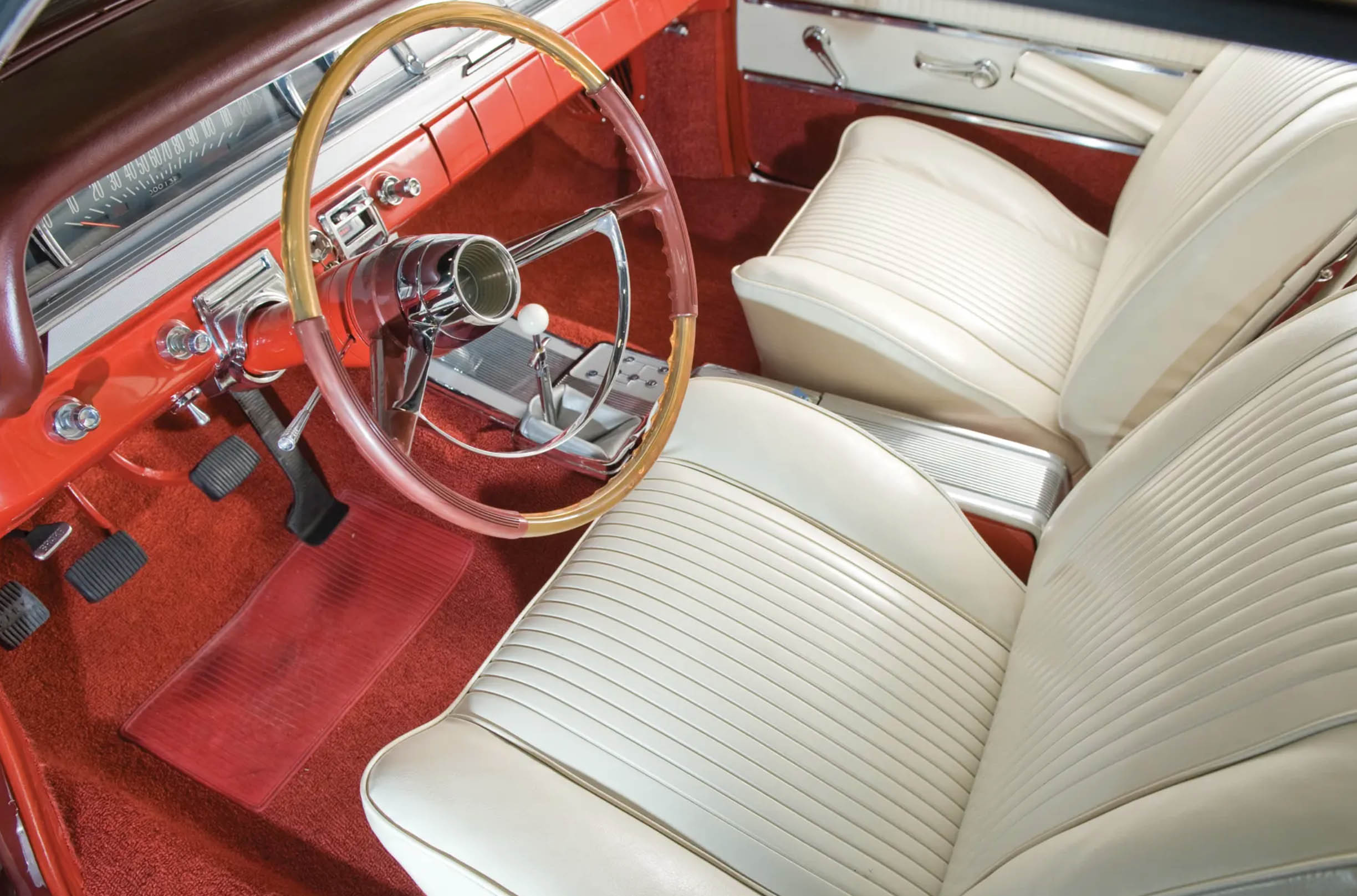 62 Grand Prix Interior 10 1