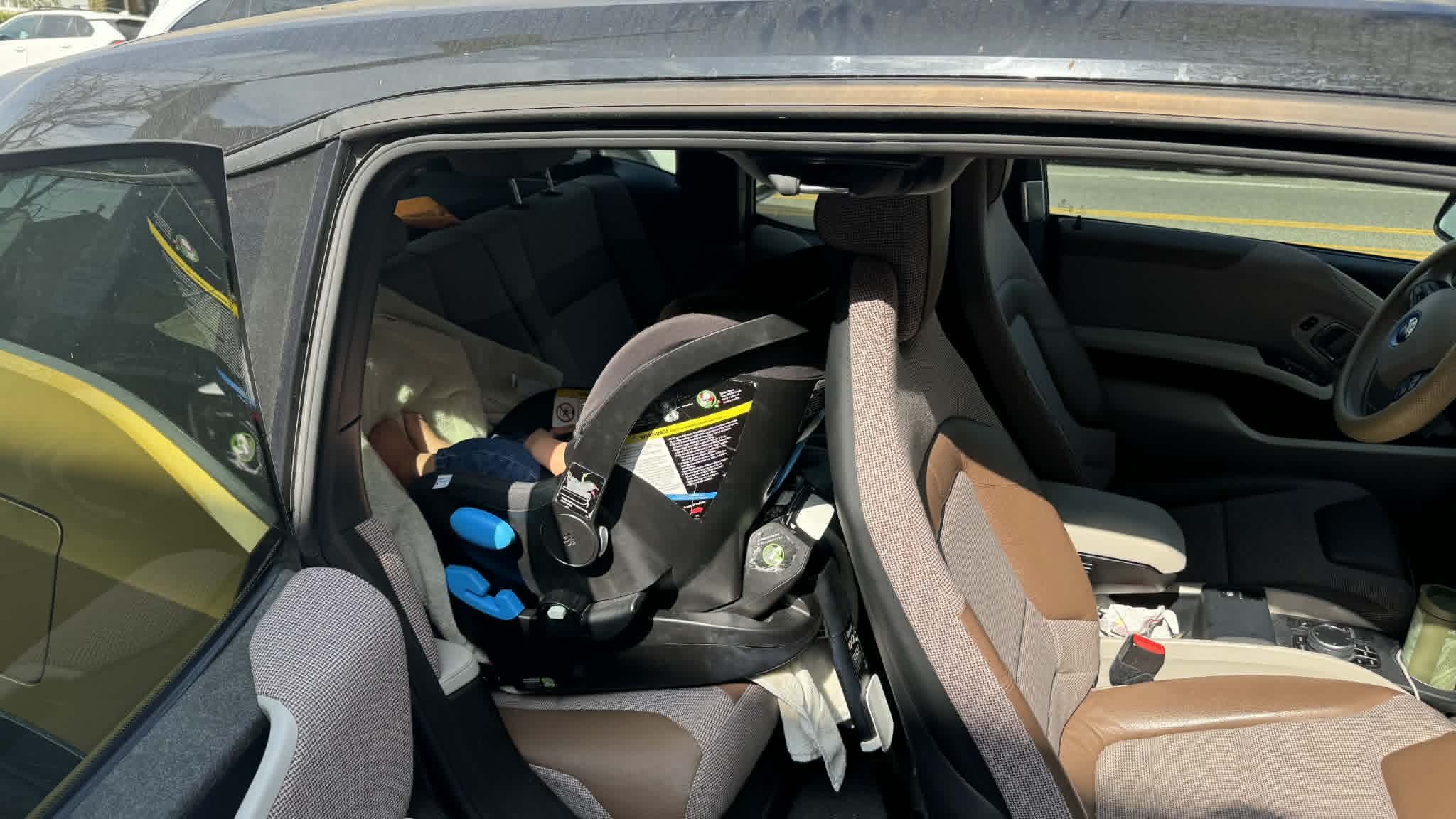 92d6f9b7 Dbc9 43b6 9571 E2e6384f6892