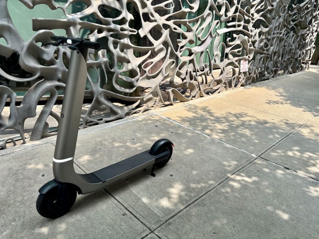 Bo M Monocurve 1