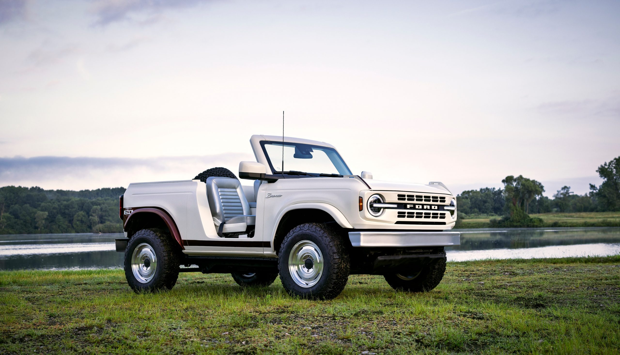 Bronco Roadster Concept 06