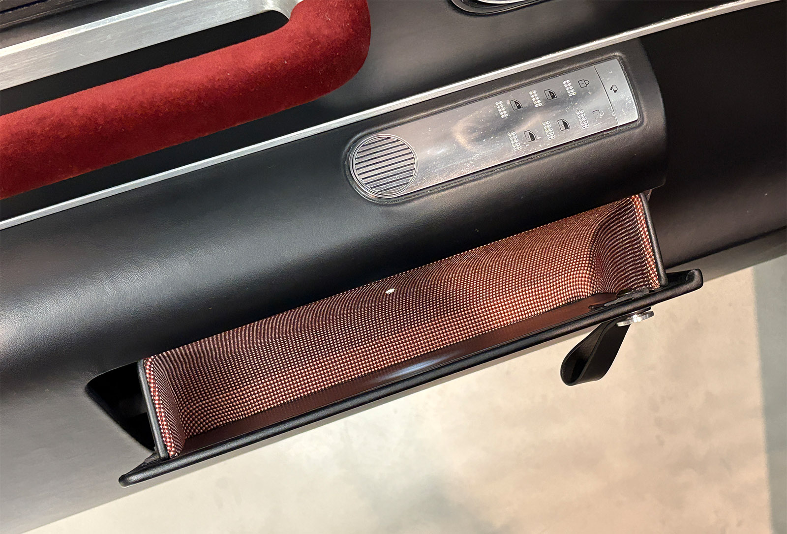 Hyundai Heritage Series Grandeur. 