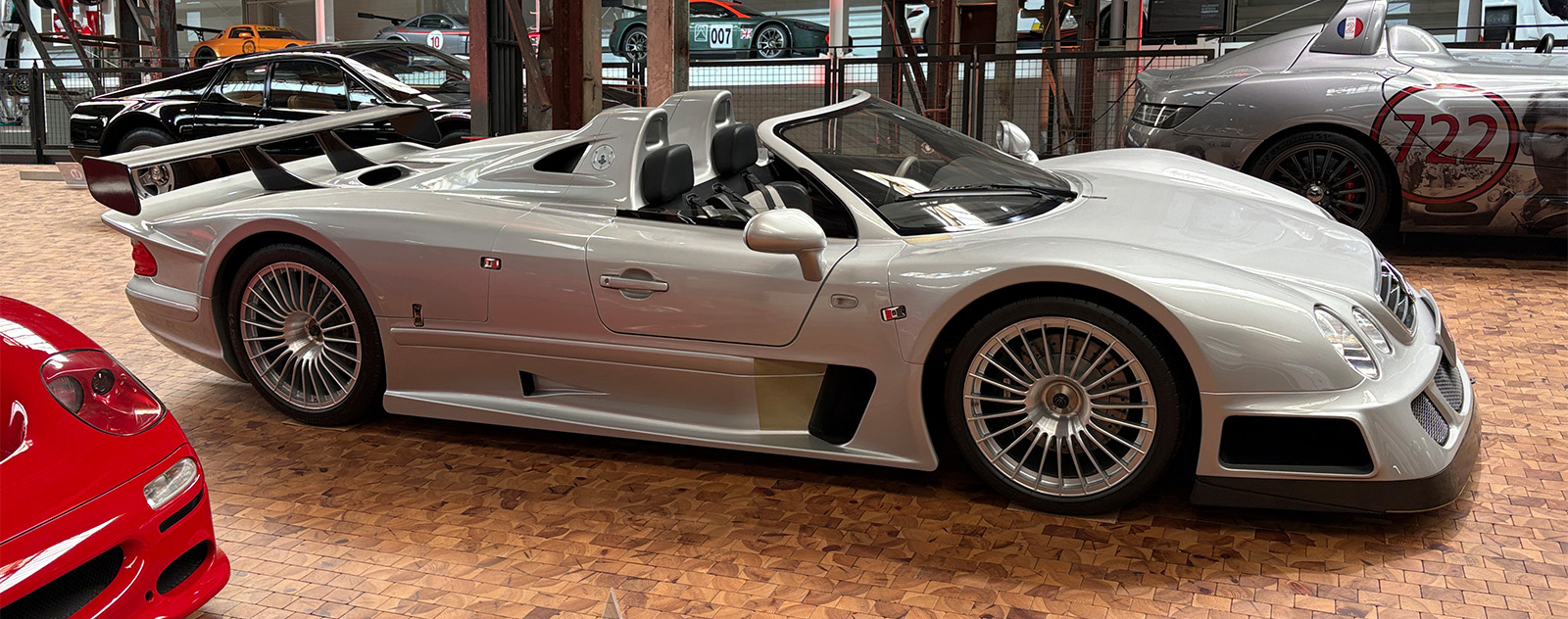 Mercedes CLK GTR Strassenversion Roadster
