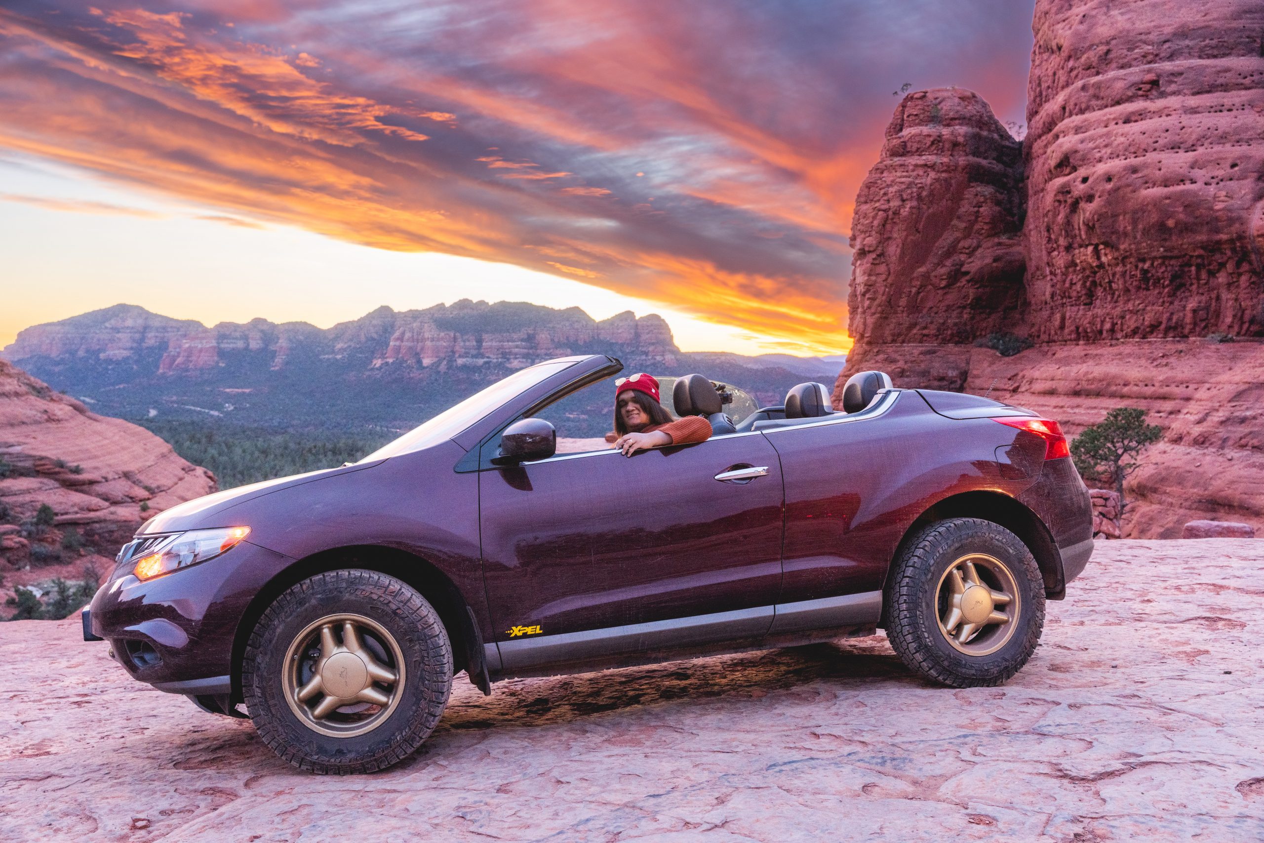 Crosscab Road Trip Griffin Riley Ilce 1 12 02 25 34