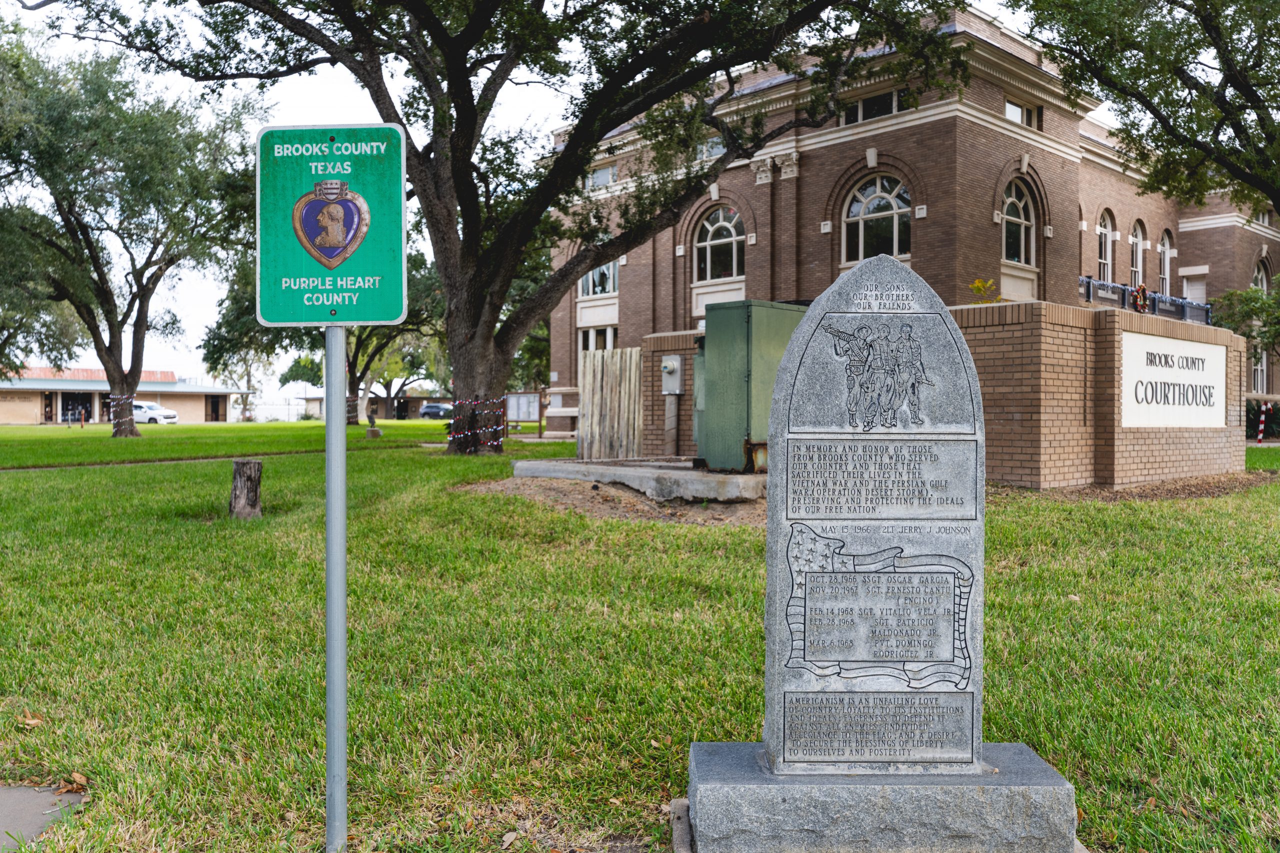 Crosscab Road Trip Griffin Riley Ilce 1 12 06 25 55