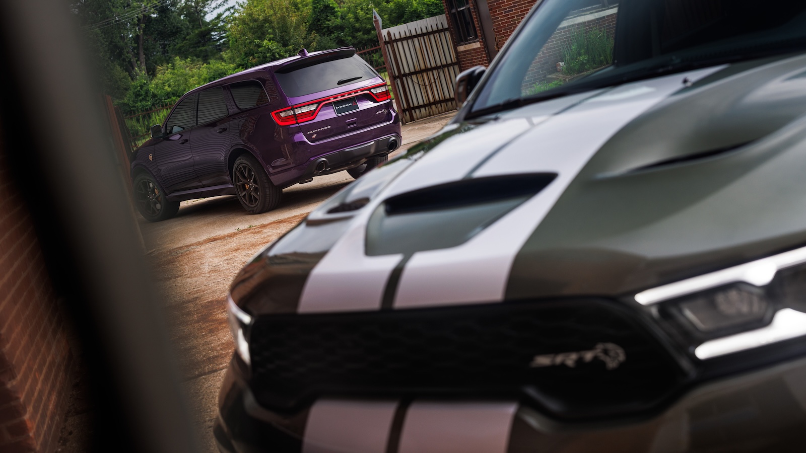 2026 Dodge Durango Srt Hellcat Jailbreak In Green Machine (front). A Jailbreak Custom Color Program Will Allow Select Dodge Customers To Paint Their Durango Srt Hellcat Jailbreak In Nearly Any Color Imaginable, Including Stryker Purple (shown At Rear).