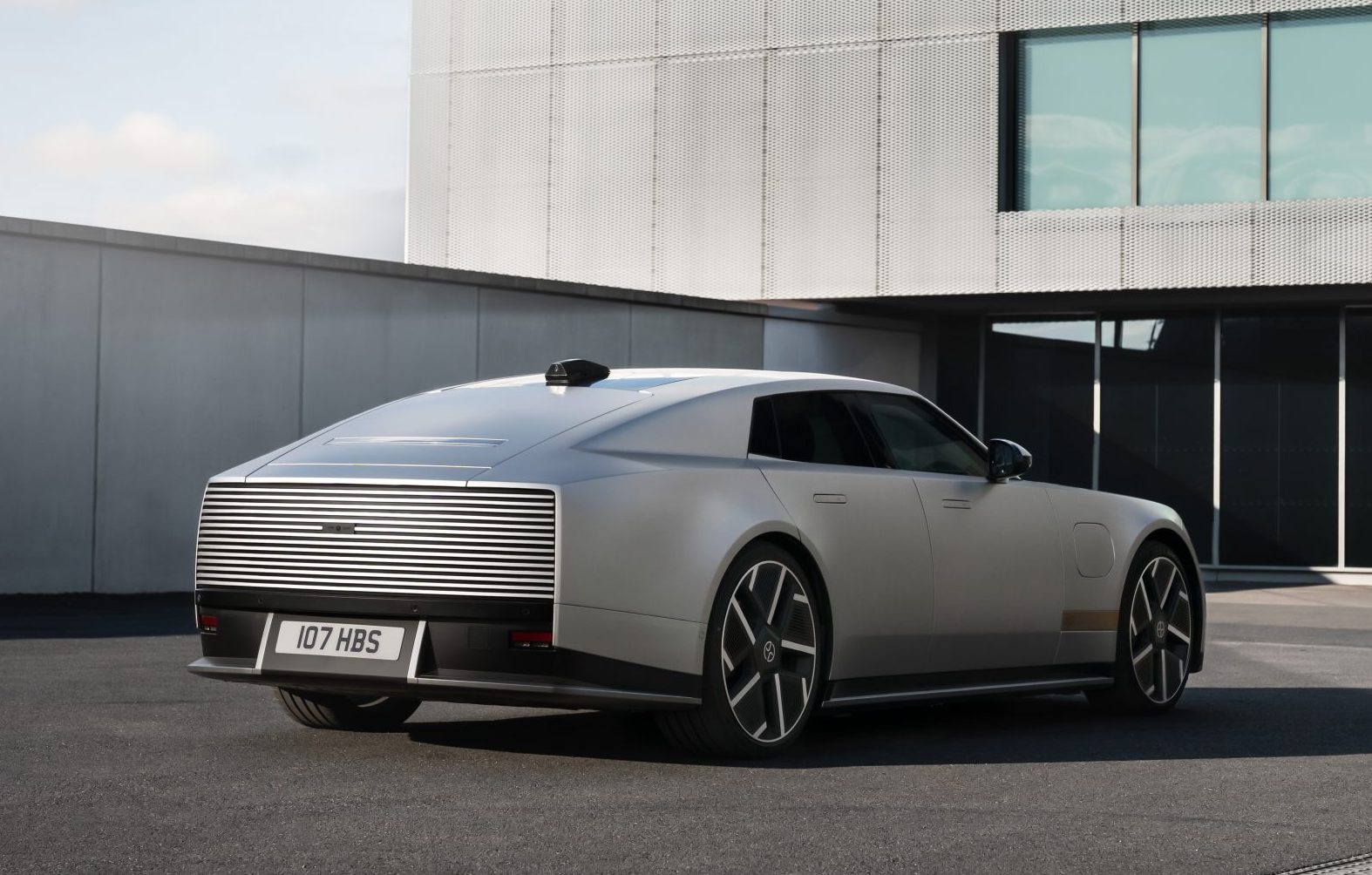 Design Rear 34