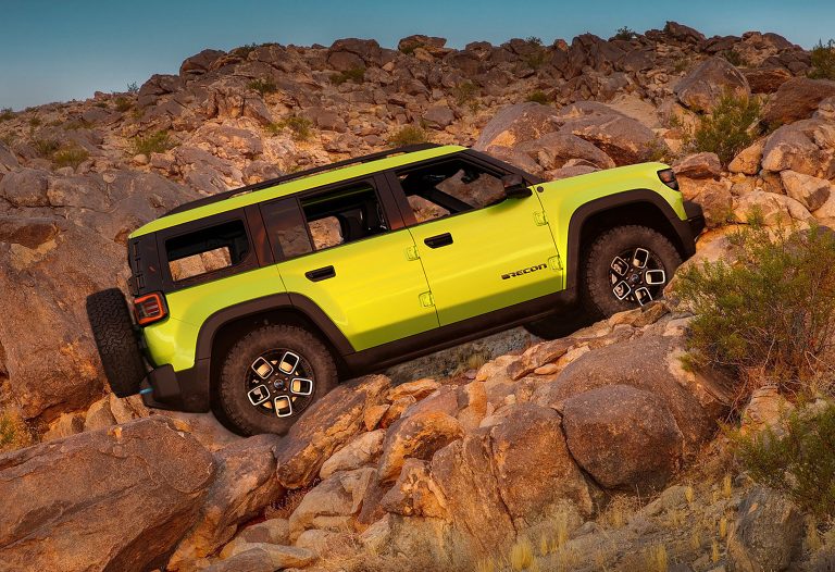 The All New, All Electric Jeep® Recon: 100% Jeep; 100% Zero Emi