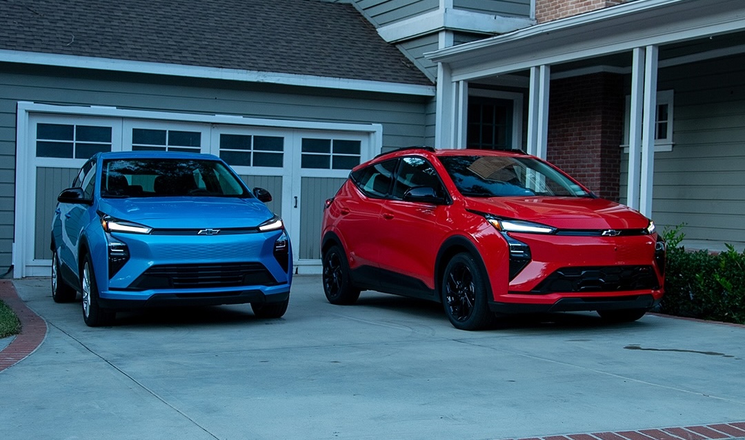 For The “pics Or It Didn’t Happen” Crowd. Scenes From The #chevy #bolt Reveal. (3)
