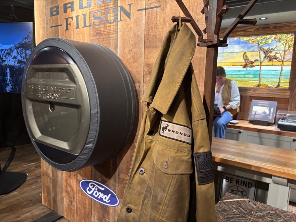 Ford Filson Bronco 3