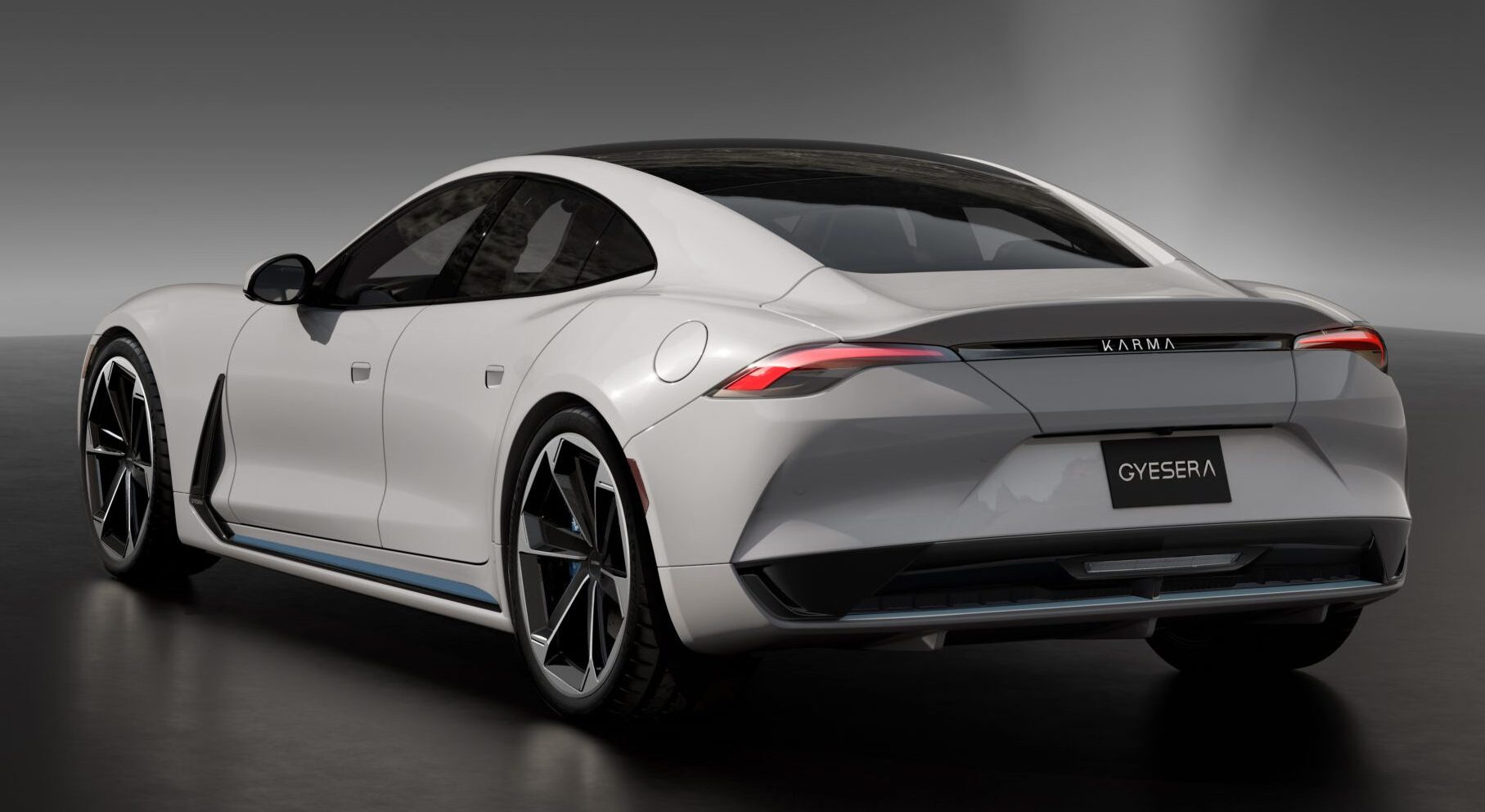 Gyesera Rear 3 4 Scaled