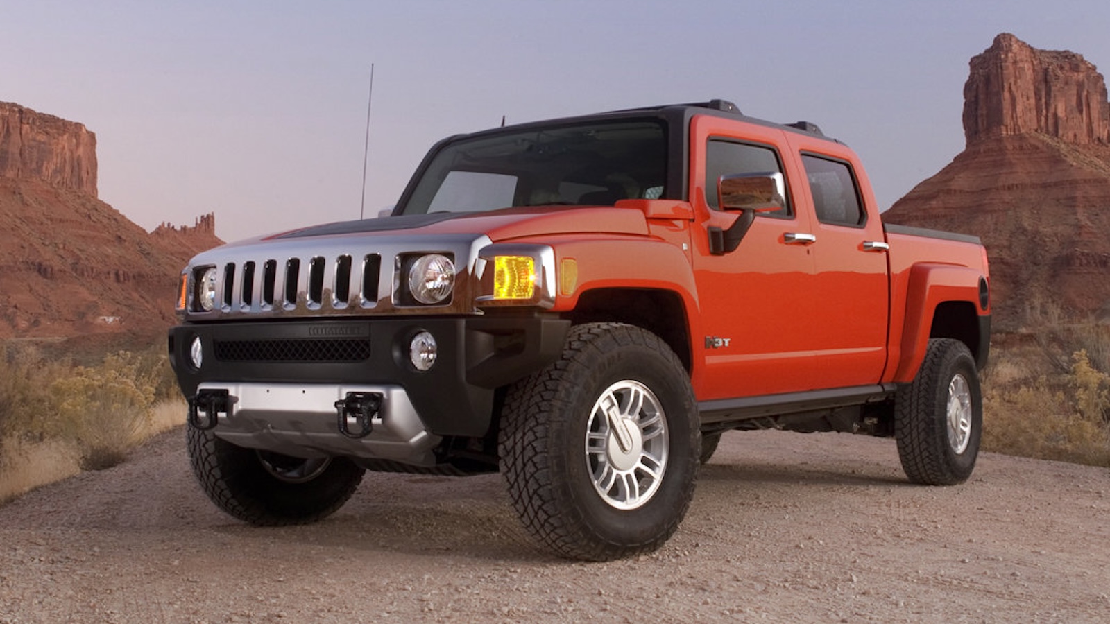 Hummer H3t Alpha Front Three Quarters