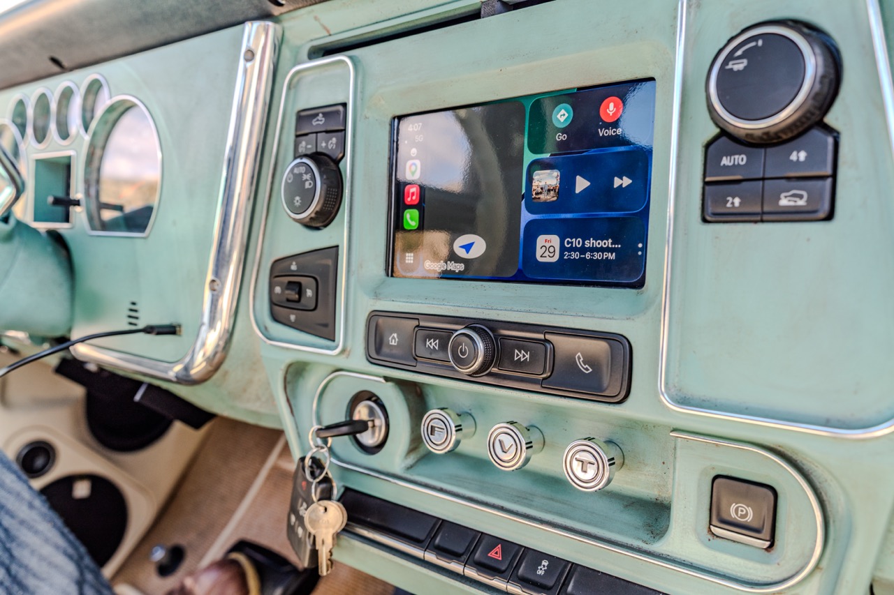 Icon C10 Center Dash Carplay Dsc6553 Large