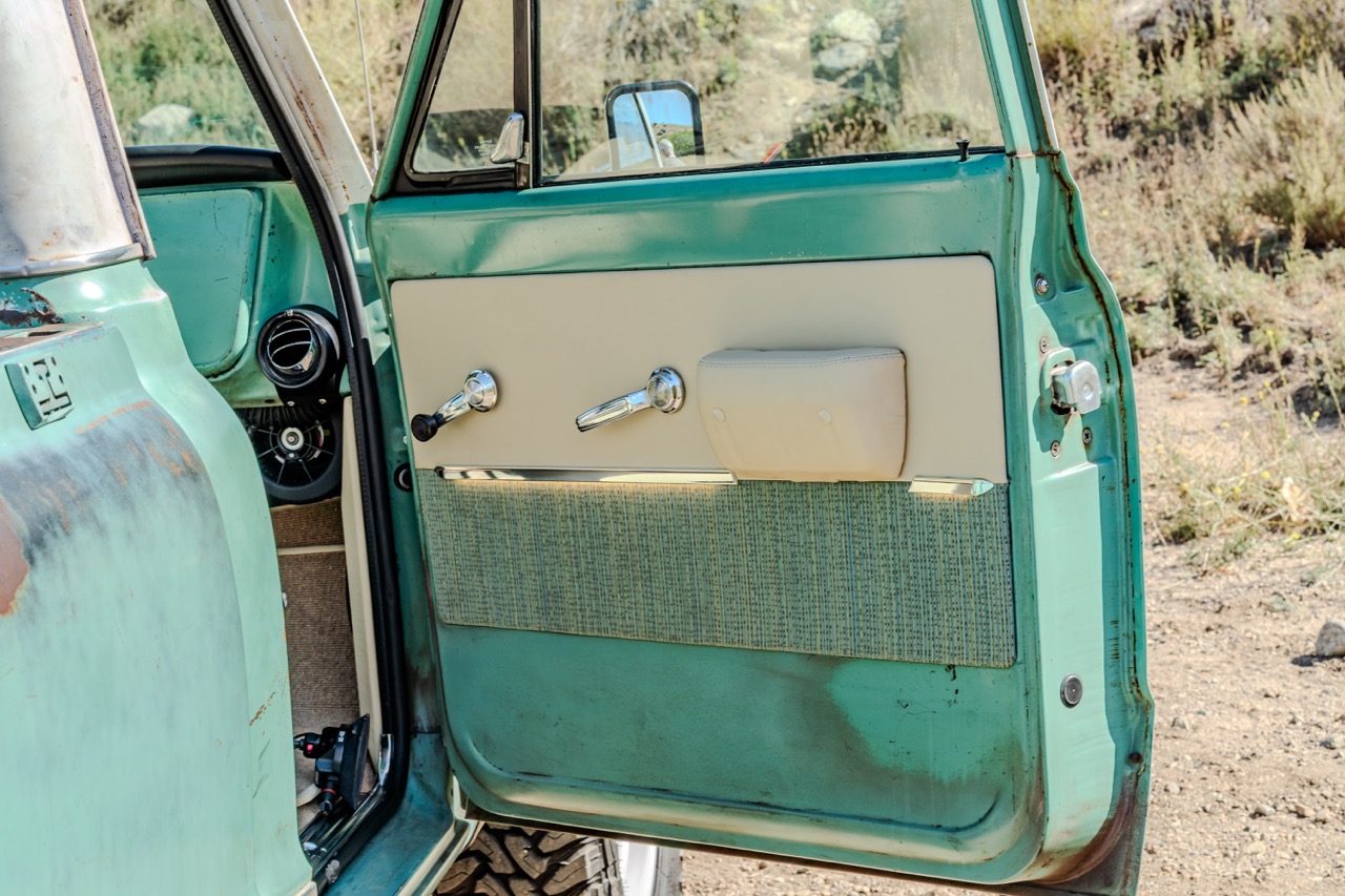 Icon C10 Door Panel Dsc6643 Large