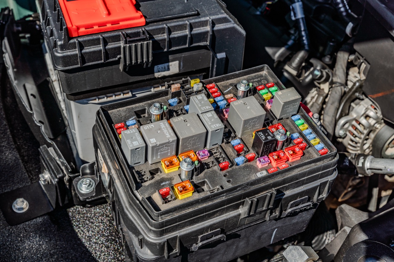 Icon C10 Engine Bay Fuse Panel Dsc6440 Large