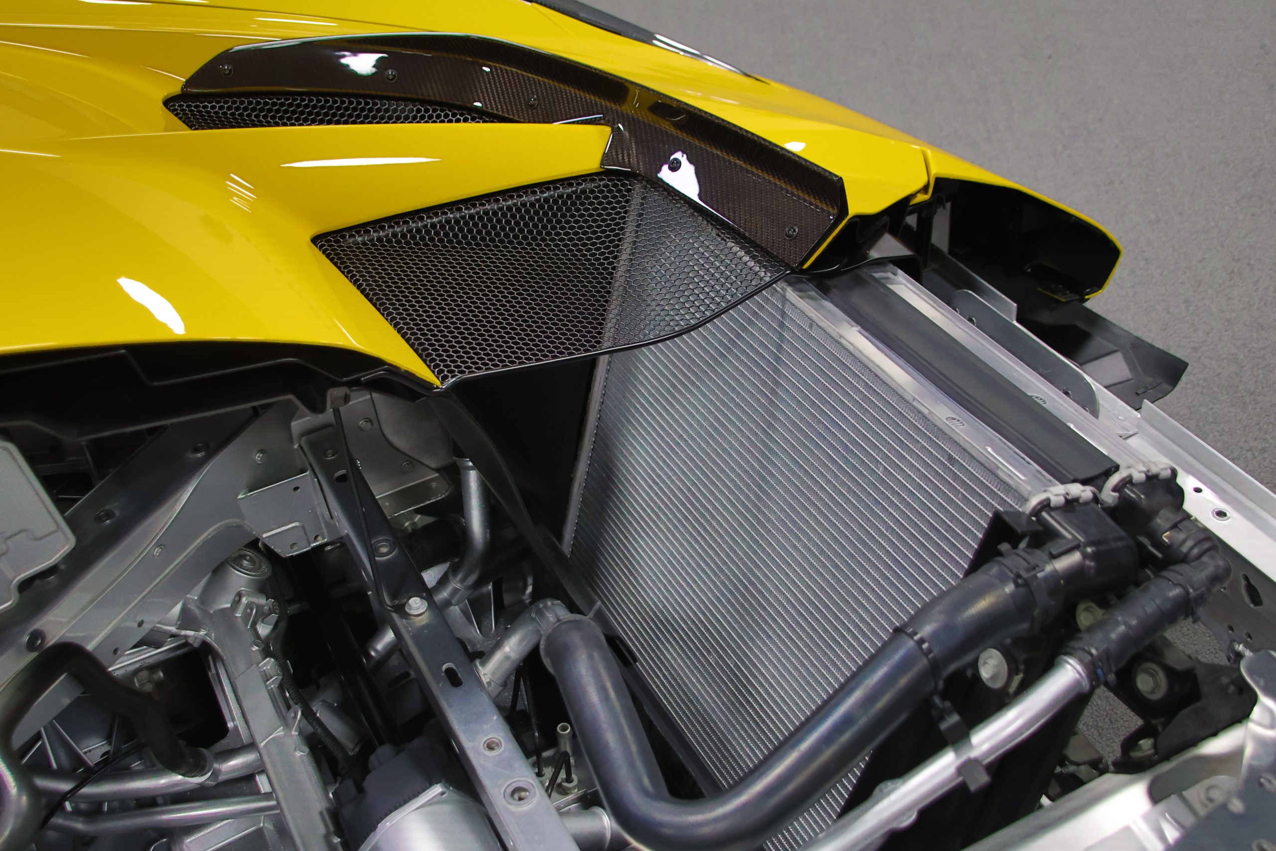 2026 Chevrolet Corvette ZR1 has added cooling and a flow-through hood