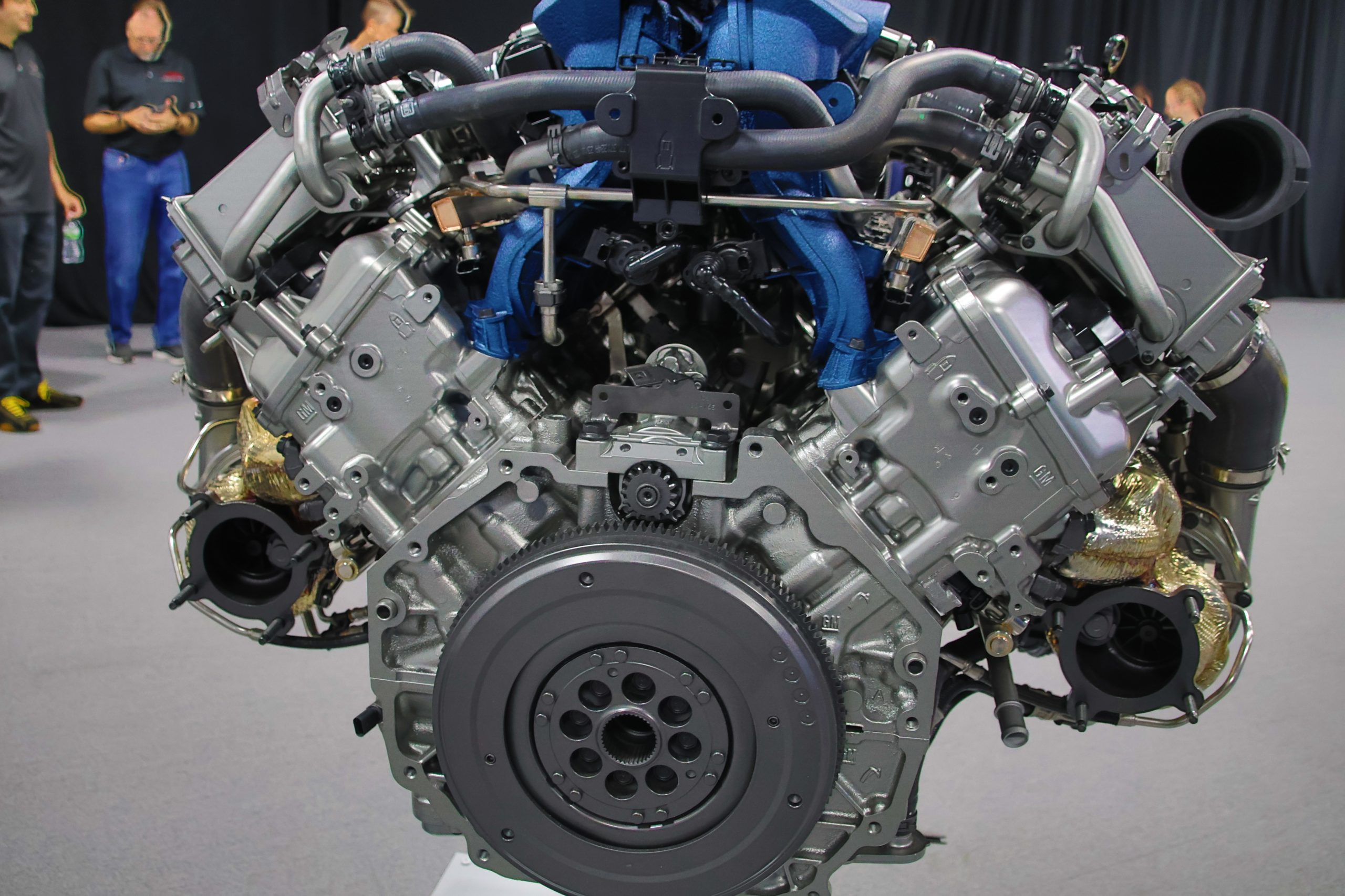 The 1,064-hp twin-turb0 LT7 V8
