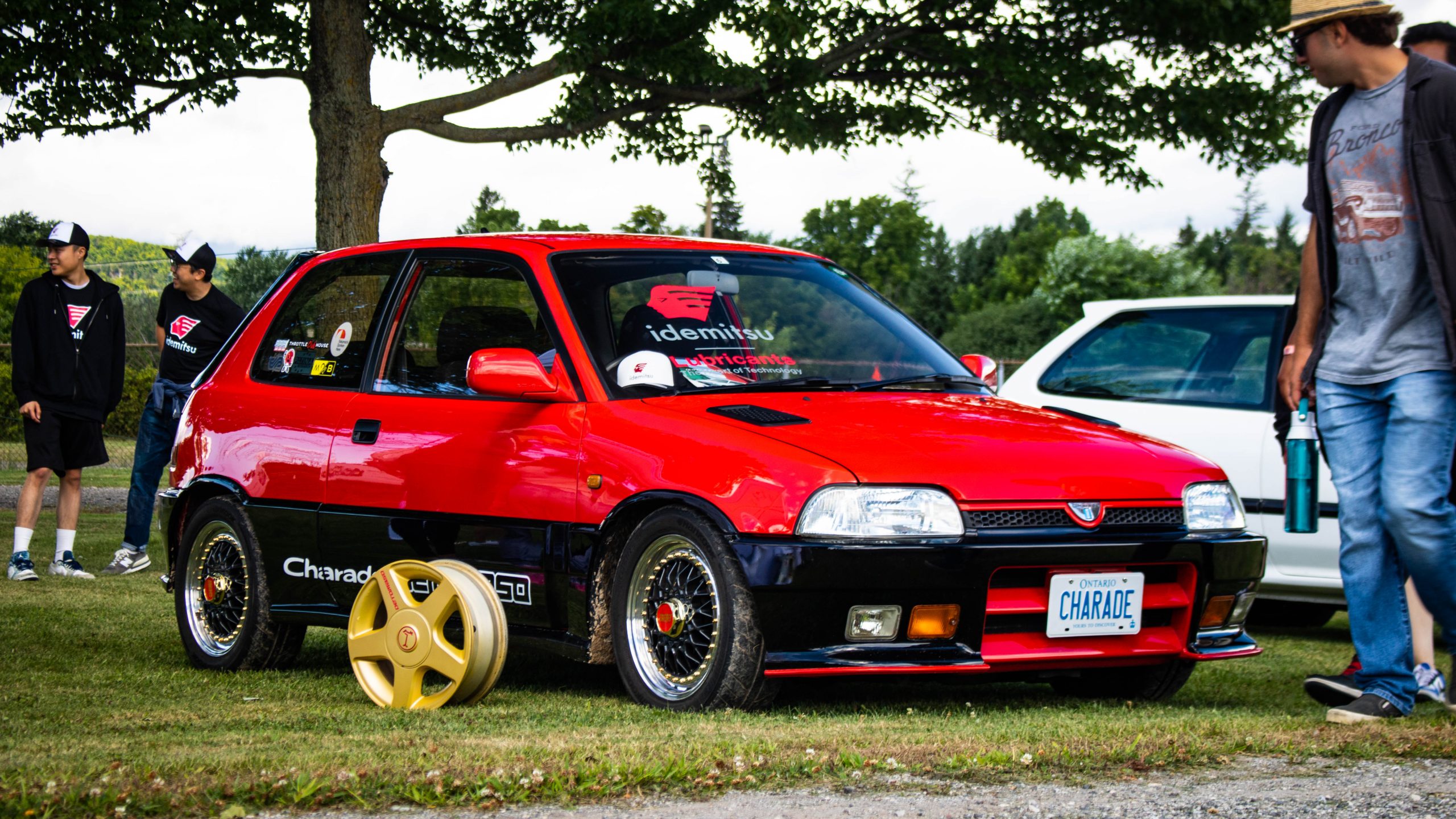 Oblivion car show Daihatsu Charade detomaso