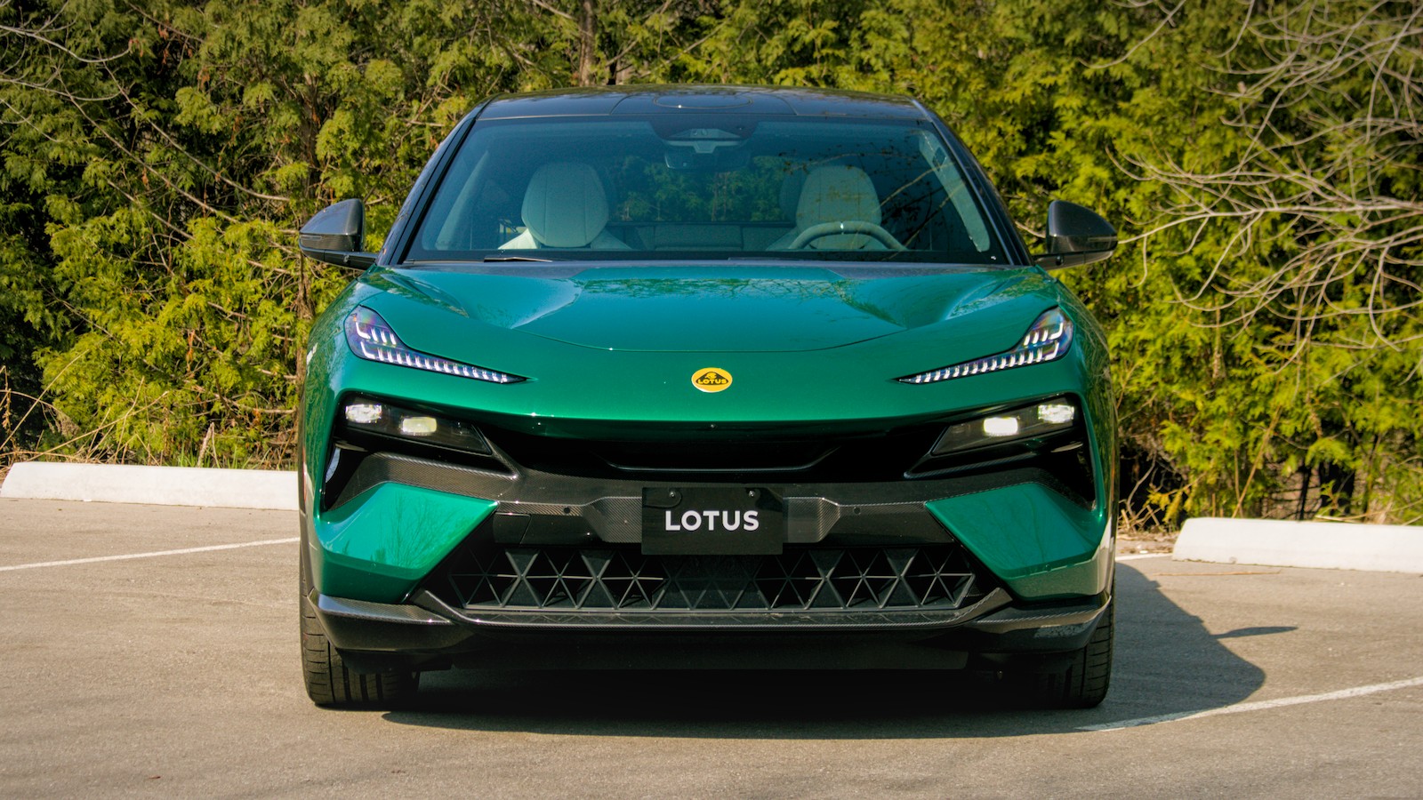 Lotus Eletre