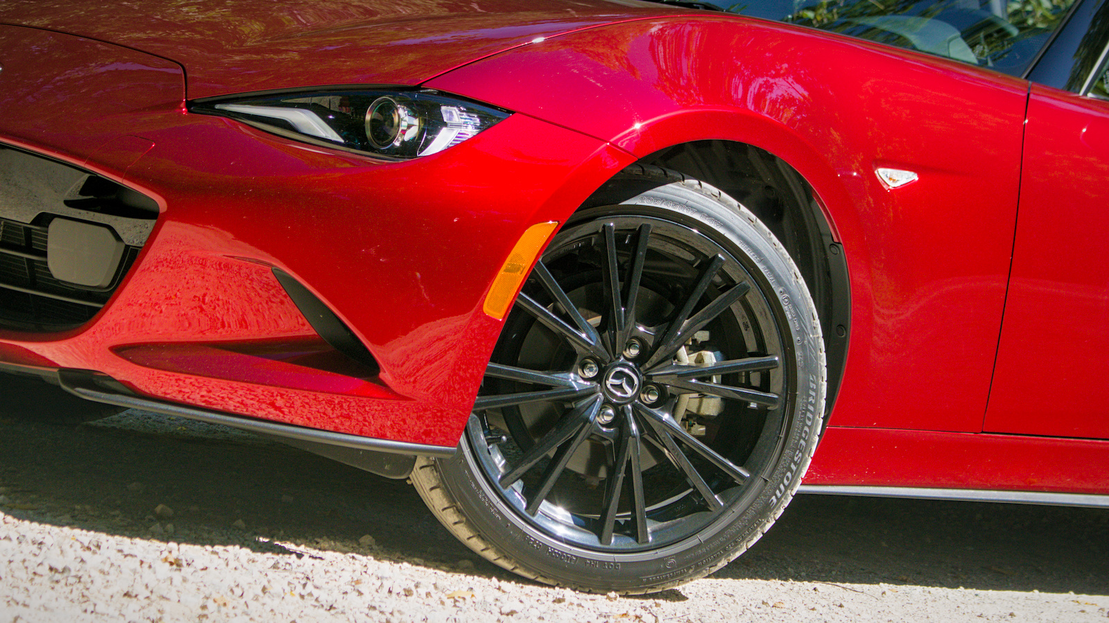 Mazda MX-5 Convertible