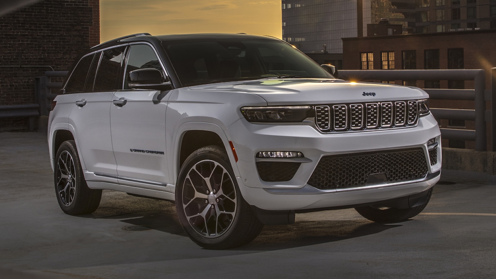 2025 Jeep® Grand Cherokee Summit Reserve 4xe
