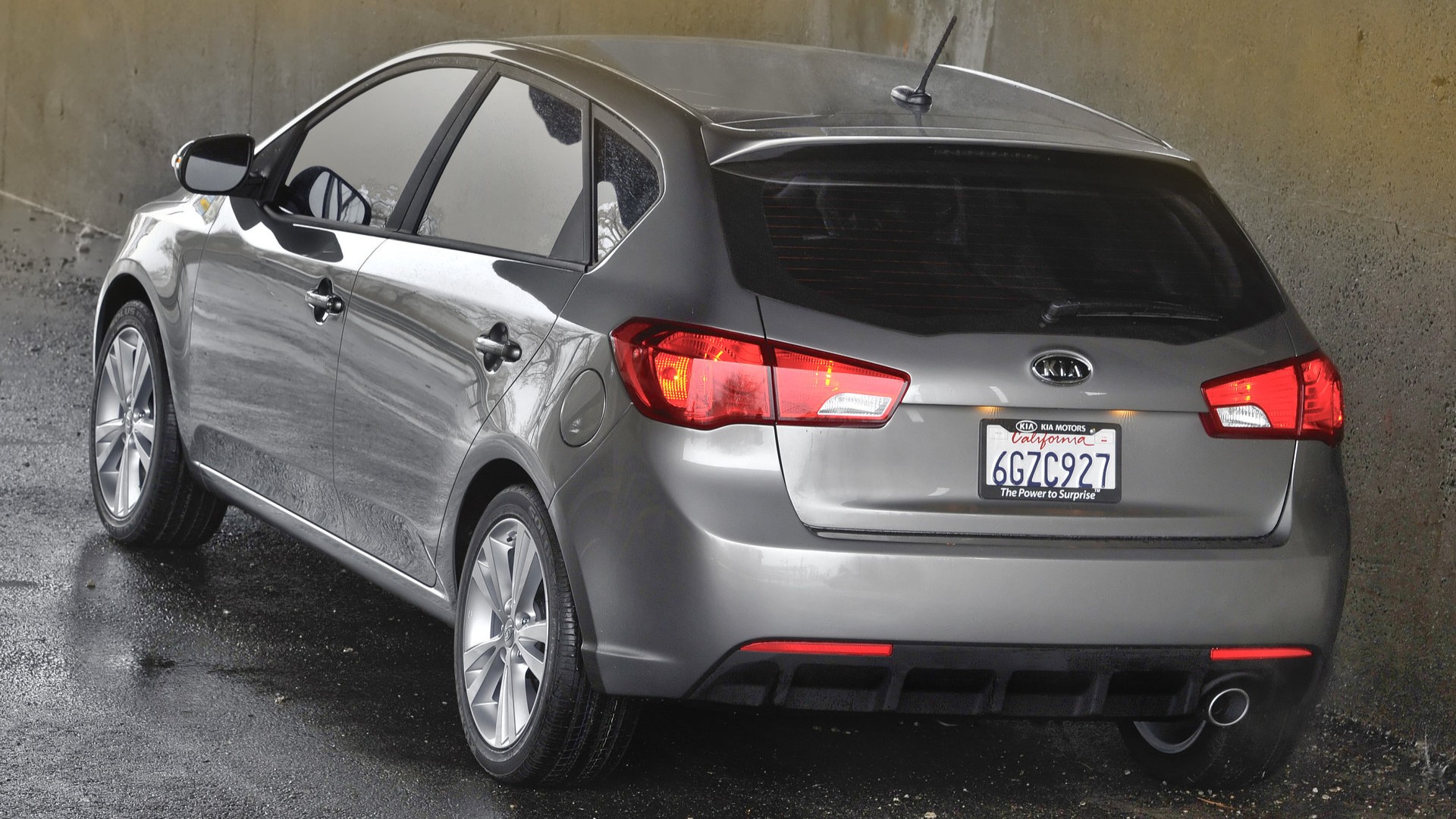 Kia Forte 5 Door 2011 Hd 80fcd52a1bea5d64195fb2a38122304935bf57c6b