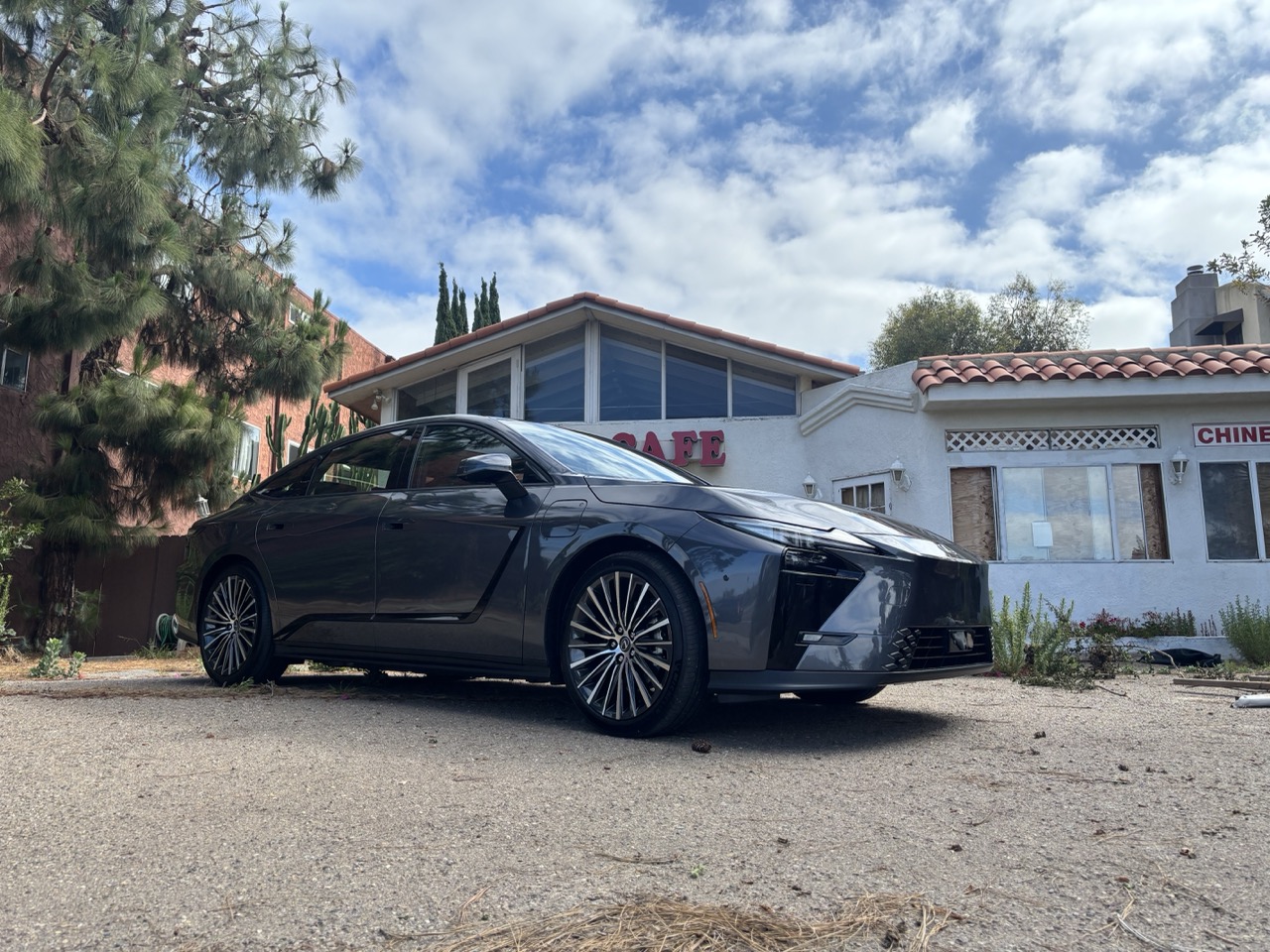 Lexuses 17