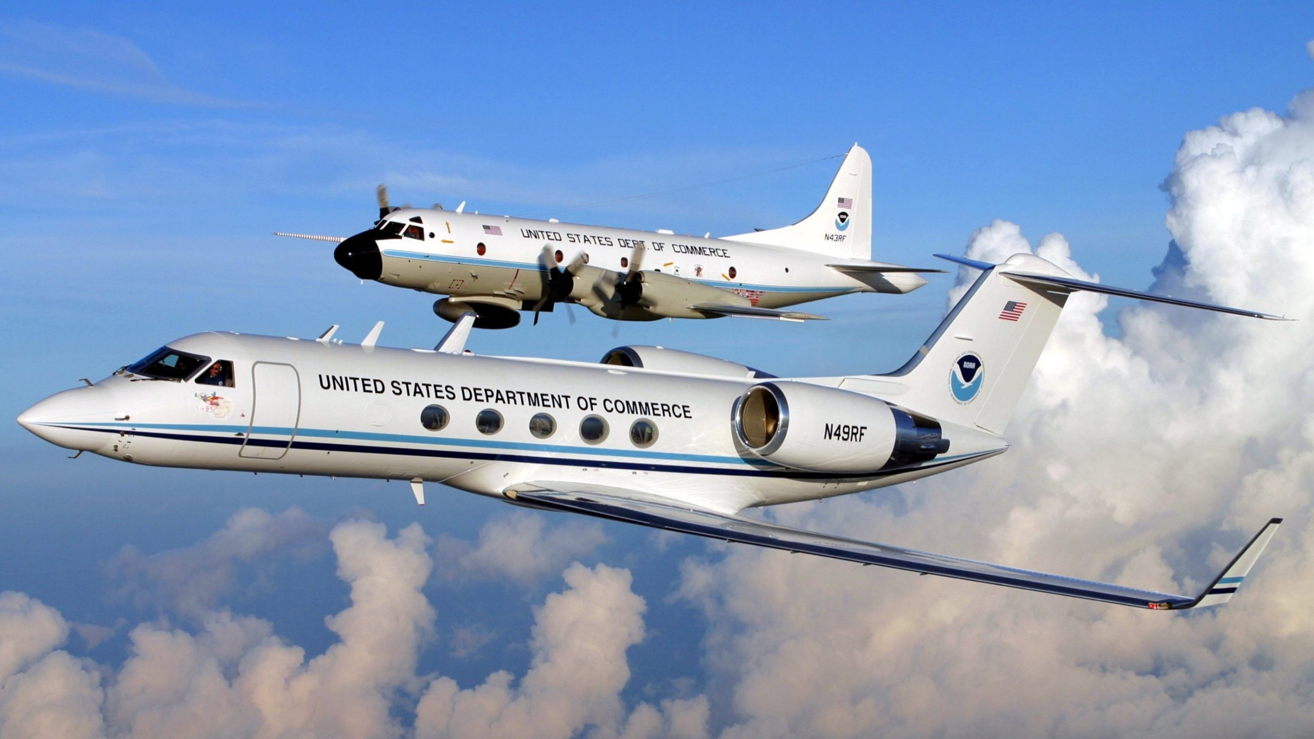 Noaa Gulfstream Iv N49rf And Wp