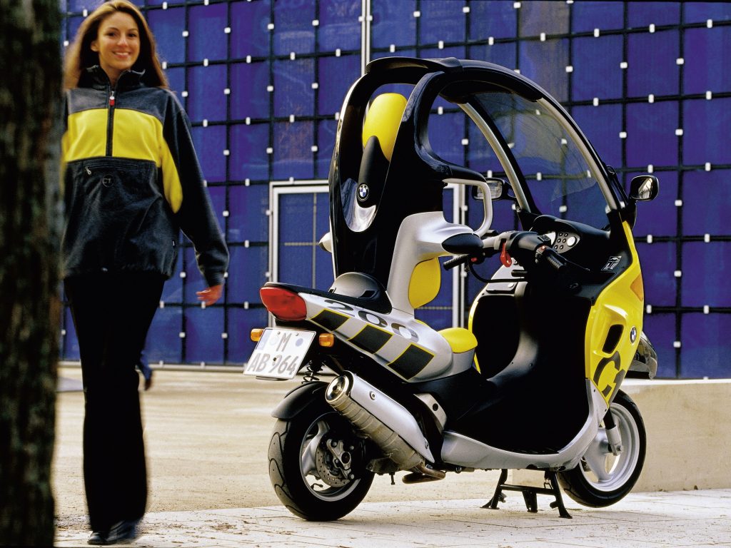 BMW's First Scooter Had A Ridiculous Roof And Promised Car-Like Safety ...