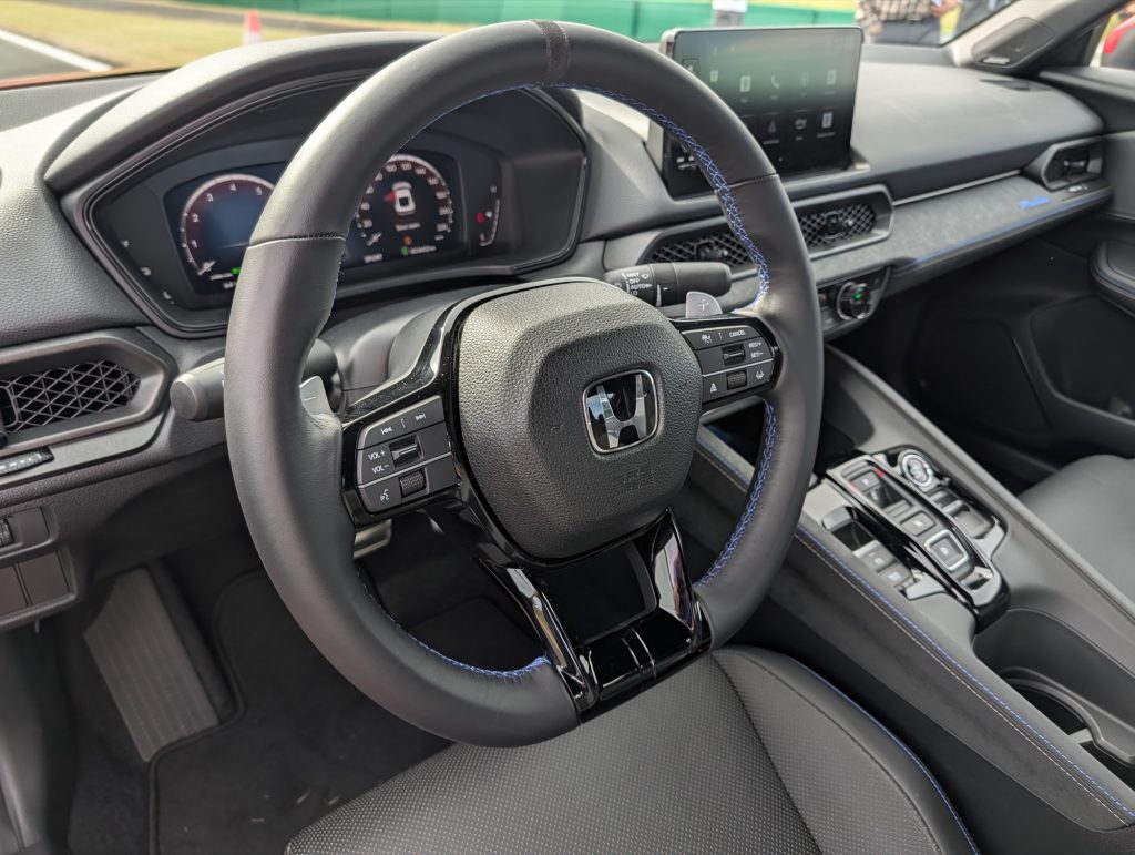 Pxl 20251101 012526656