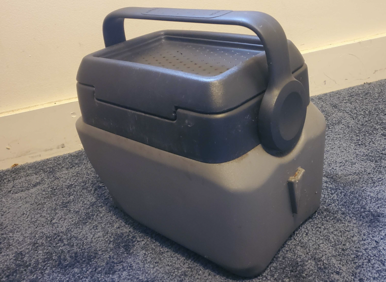 I Found A Coveted Pontiac Aztek Center Console/Cooler In A Junkyard