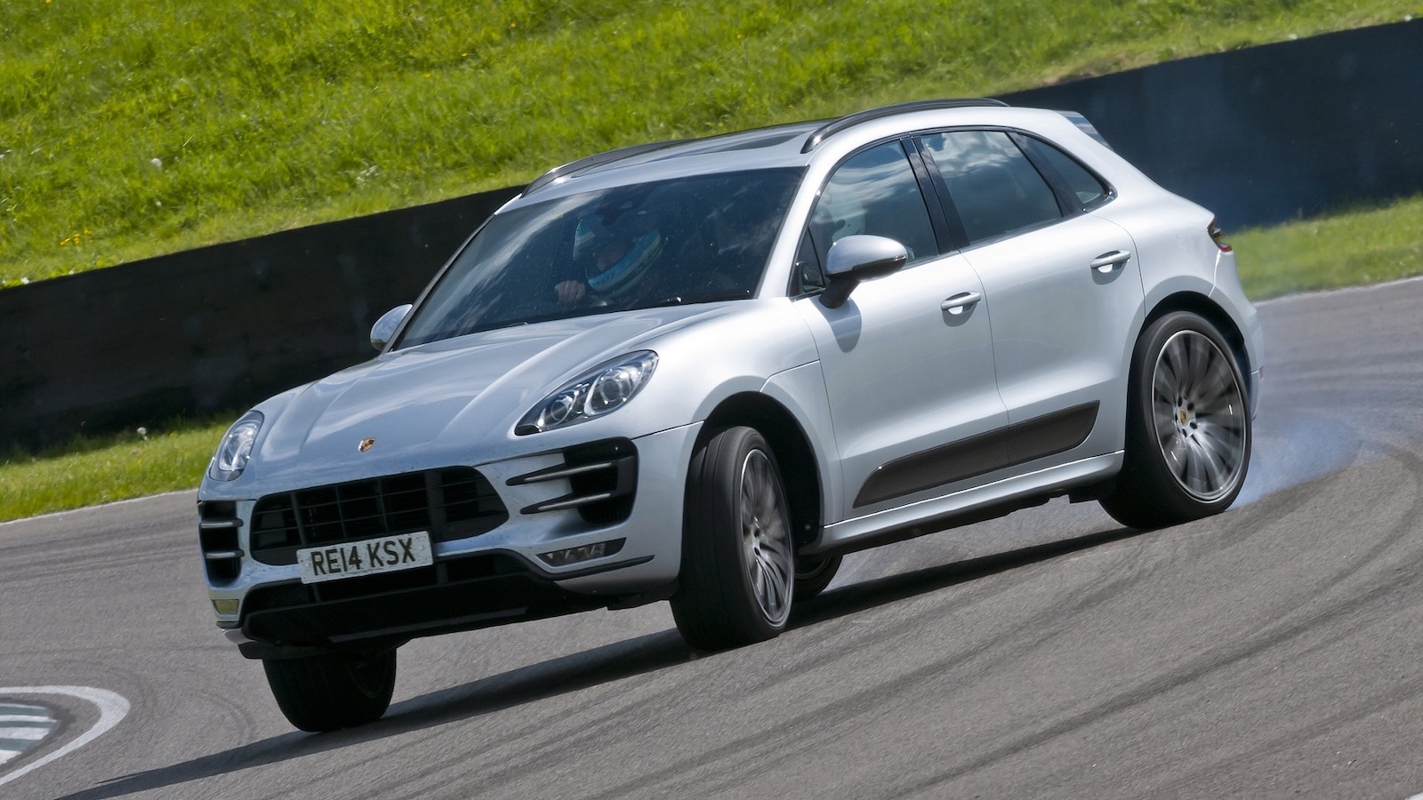 Porsche Macan 2015 Oversteer