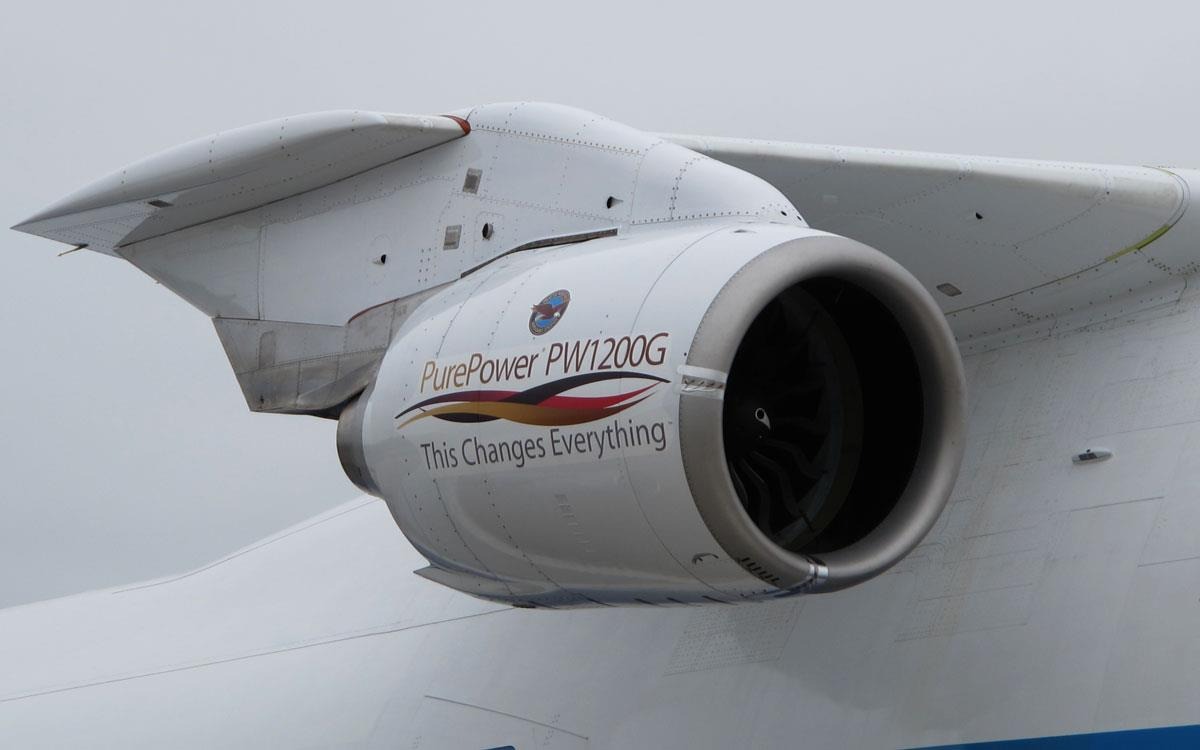 Pratt Whitney Canada 747sp Flyin